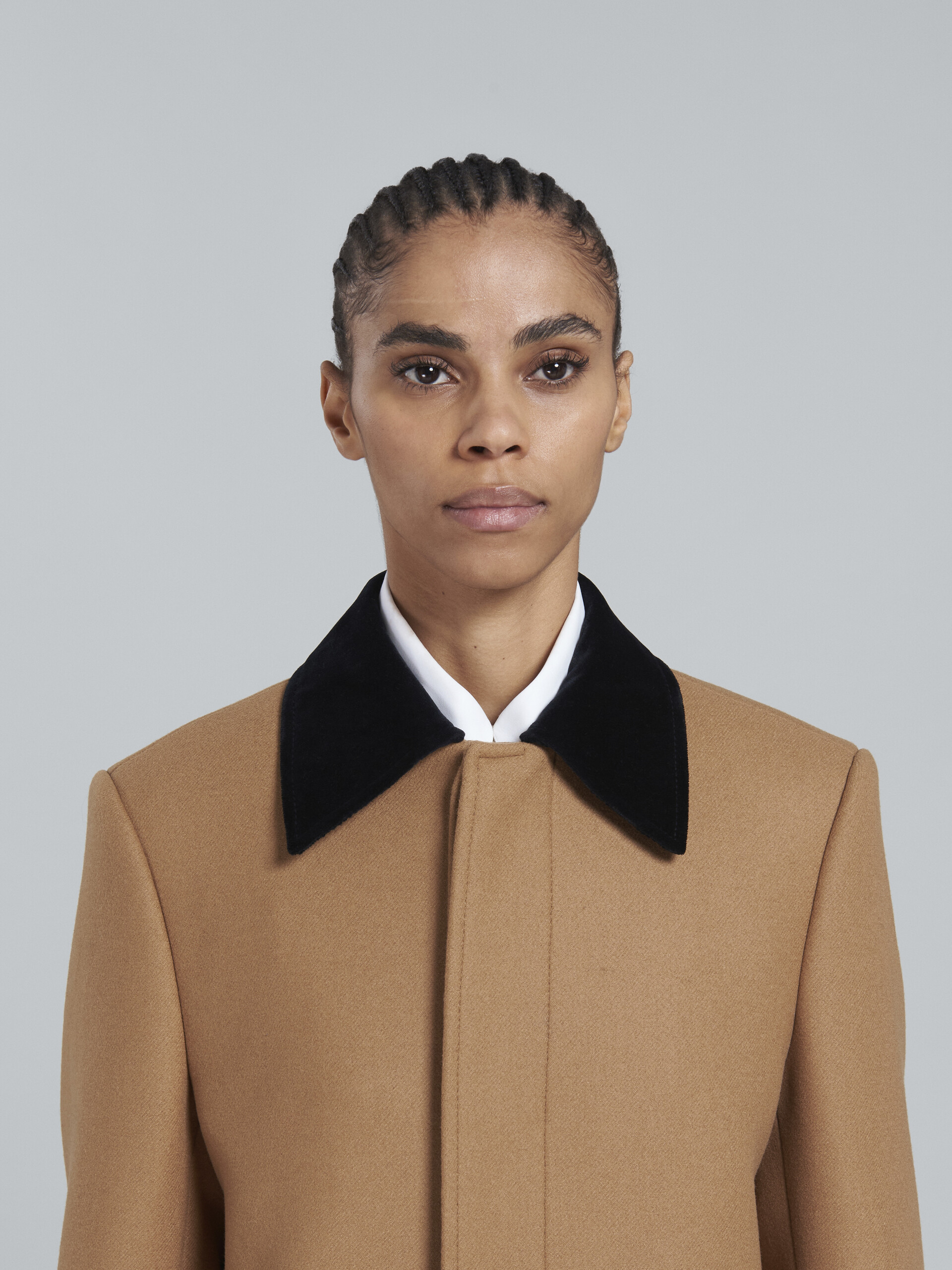Brown wool coat with velvet collar - Coats - Image 4