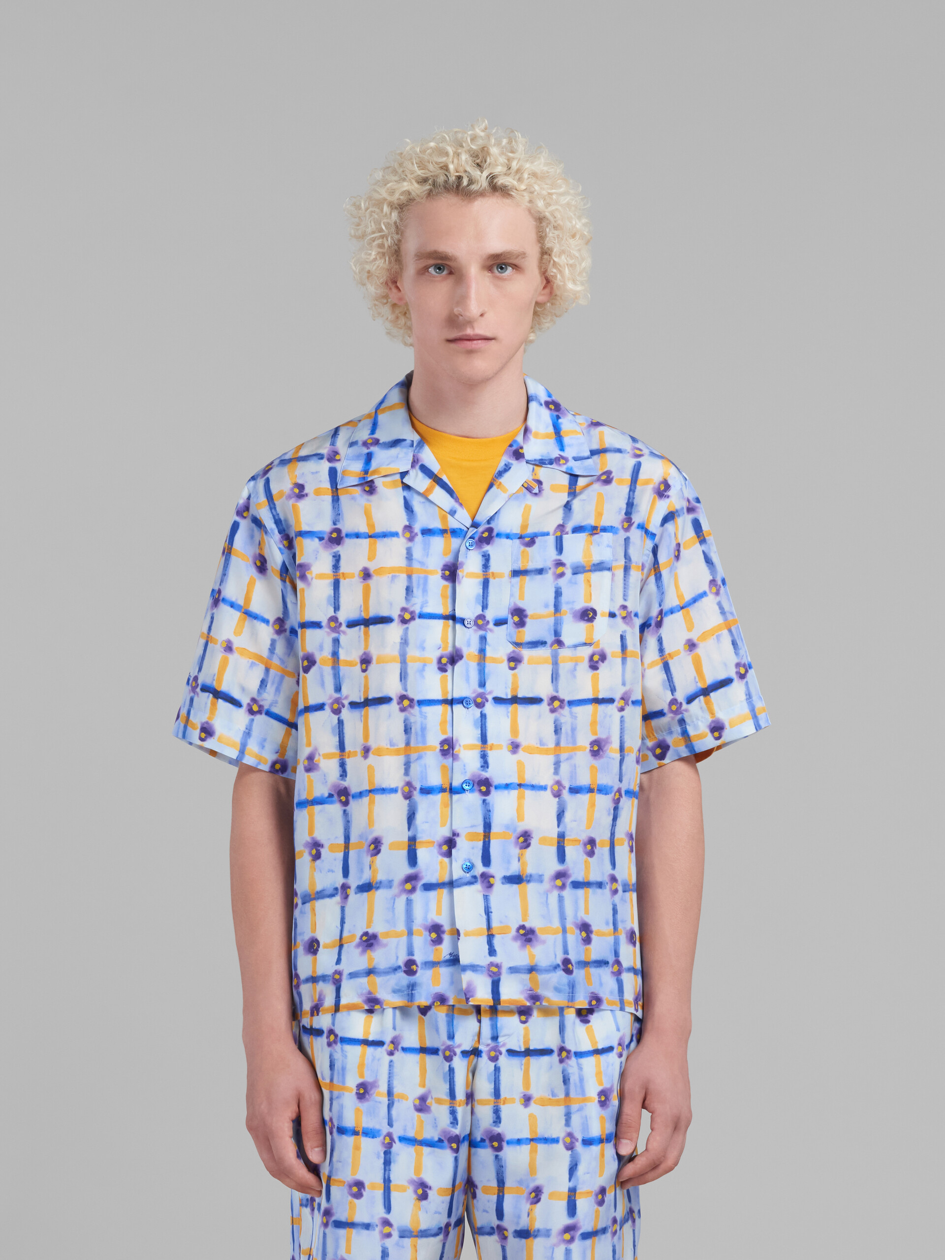 Light blue Habotai silk bowling shirt with Saraband print - Shirts - Image 2