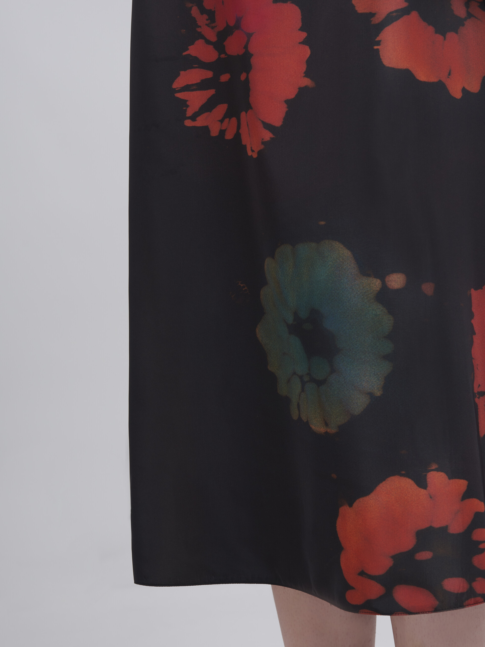 Sunflower print fluid viscose skirt - Skirts - Image 4