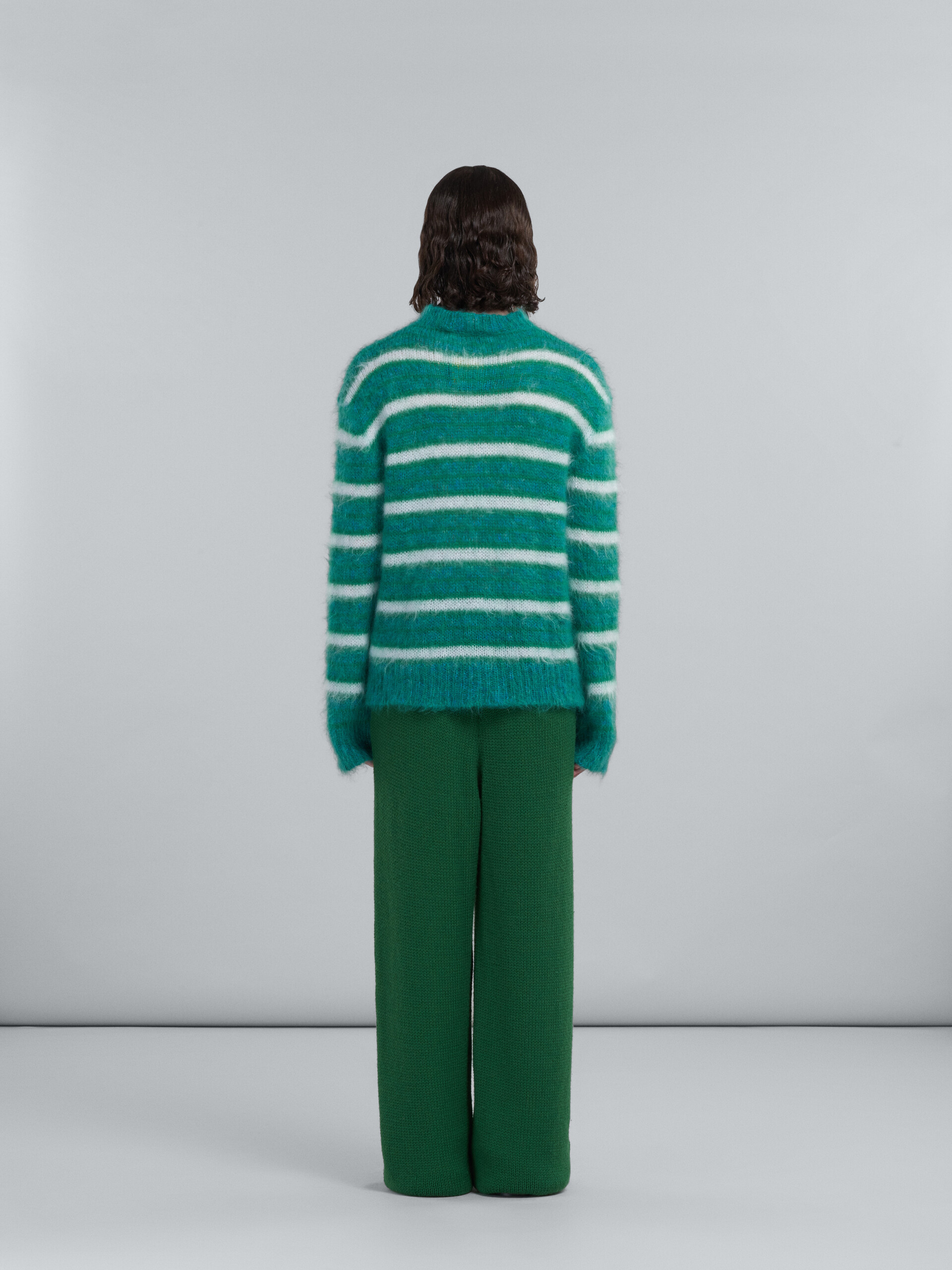 Wide trousers in green wool - Pants - Image 3