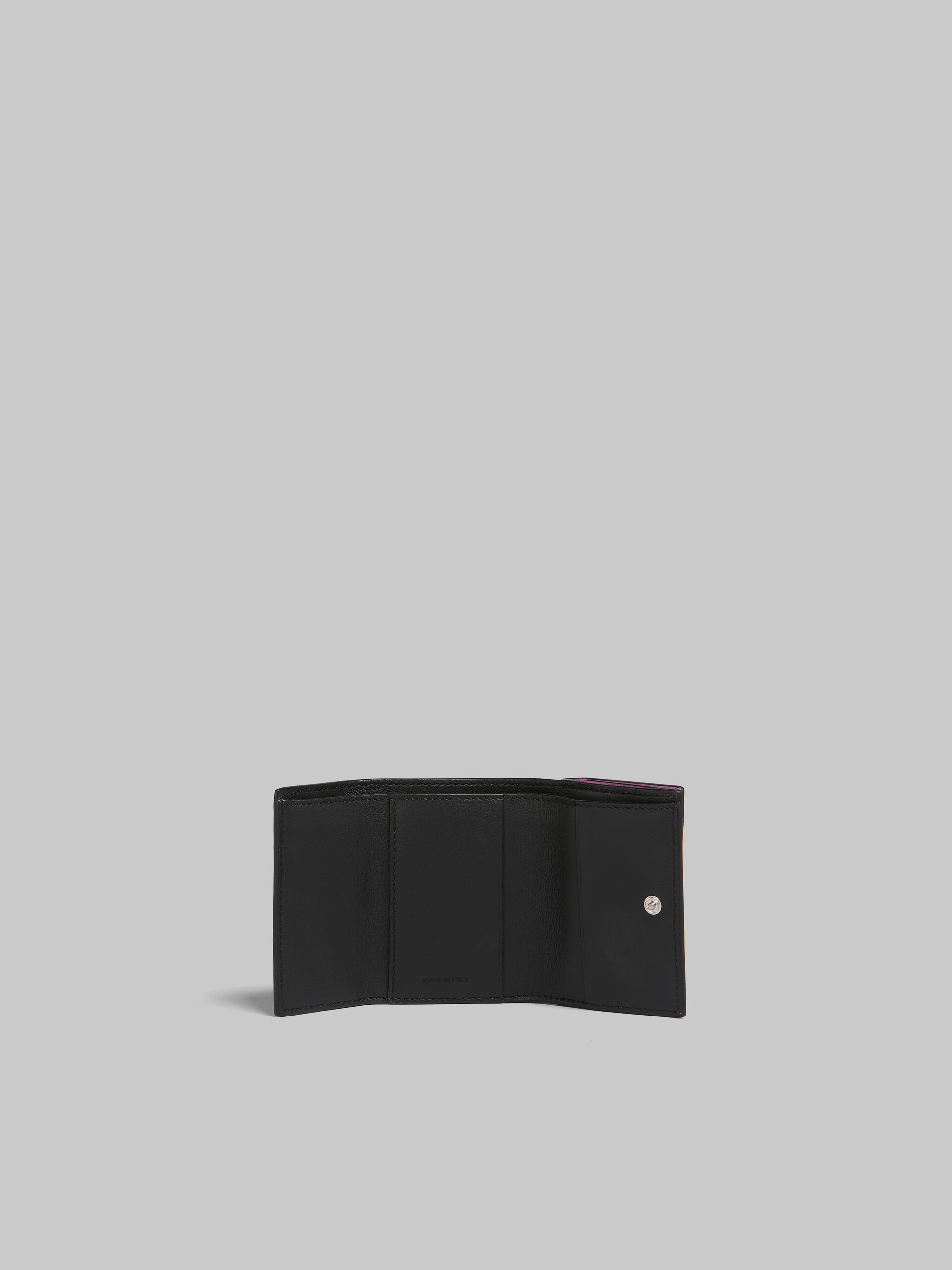 Portafoglio tri-fold in pelle rosa con impunture Marni - Portafogli - Image 2