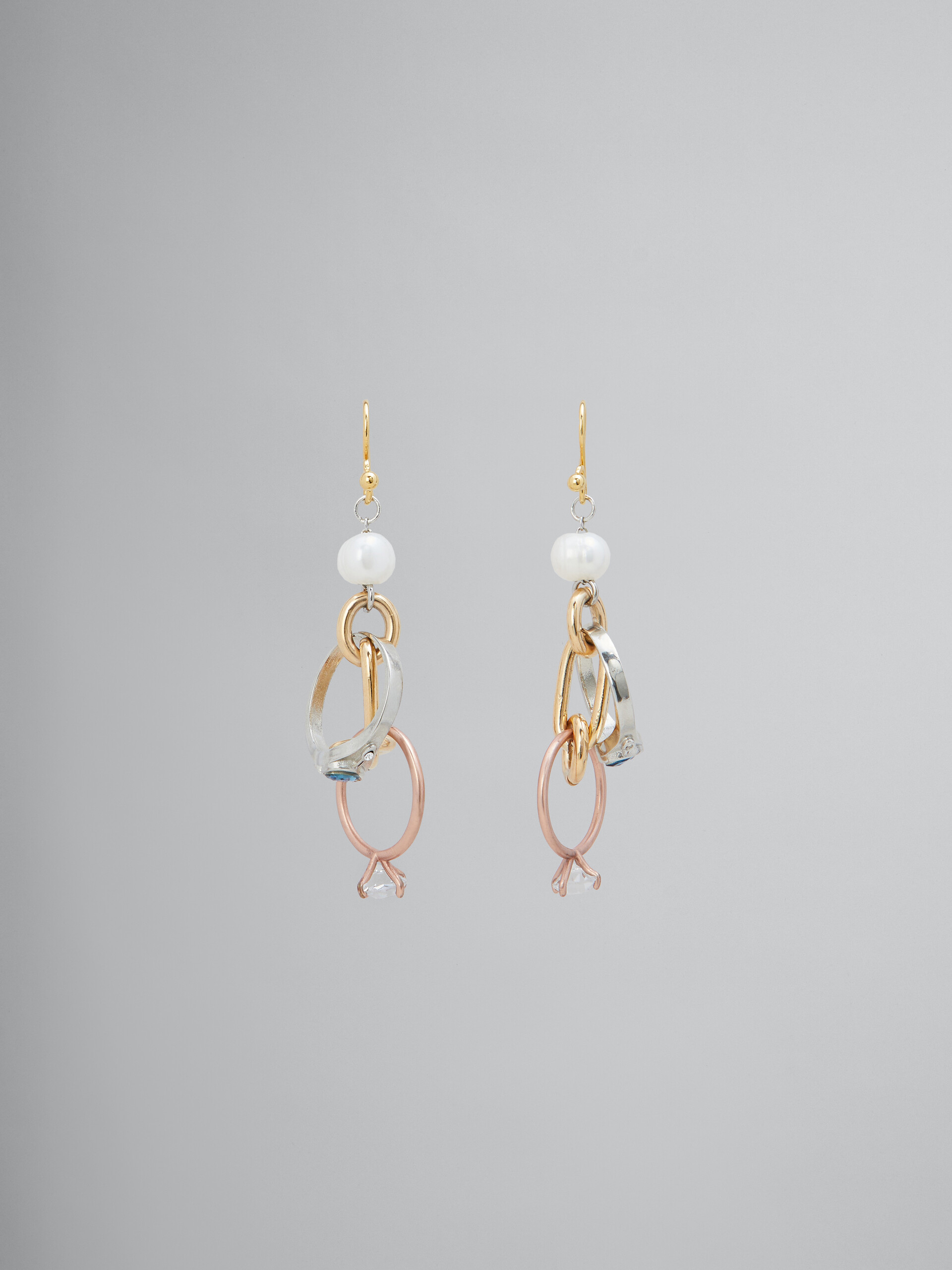 Drop earrings with chains and rings - Earrings - Image 1