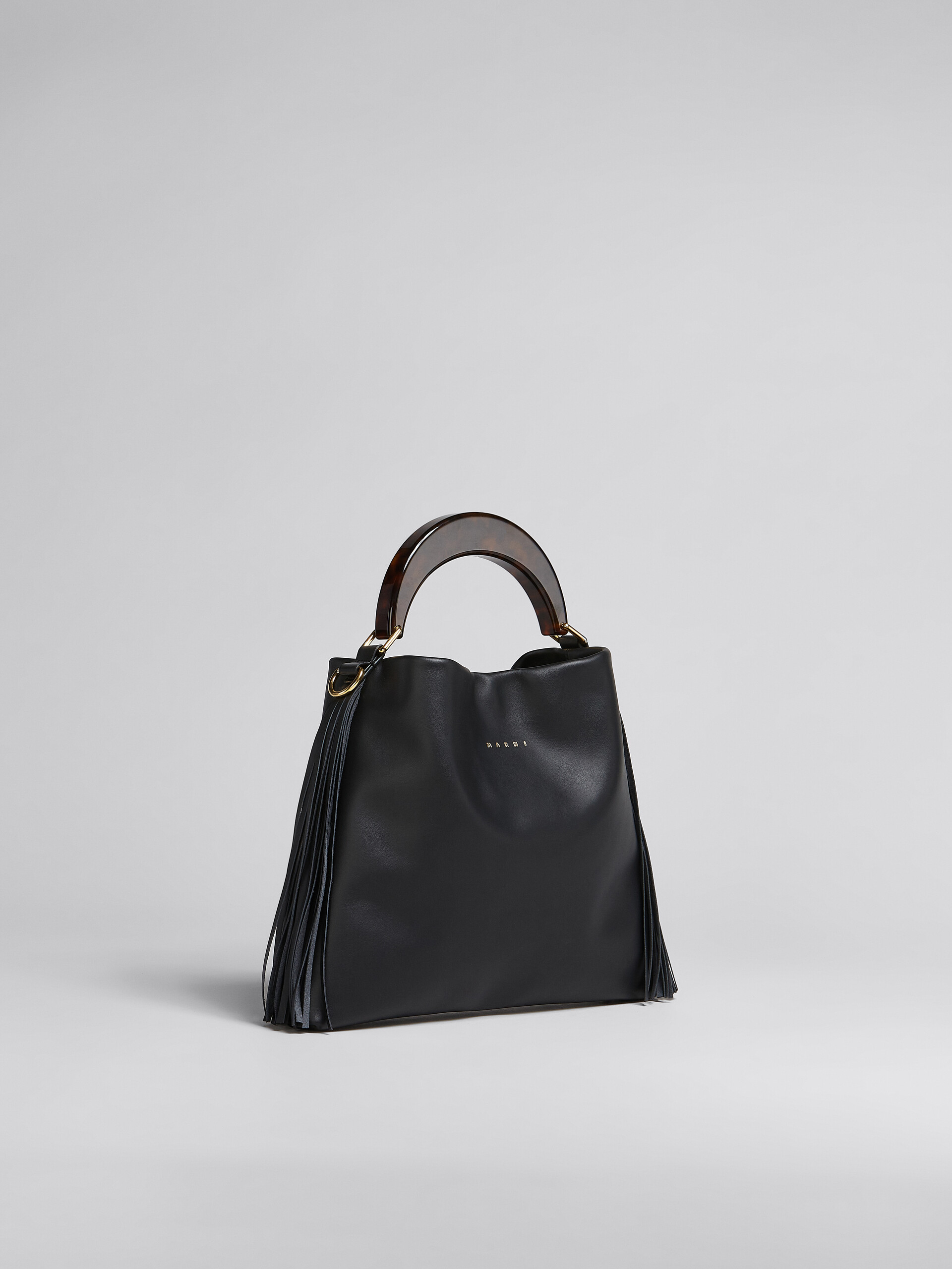 Venice Bag Piccola in pelle nera con frange - Borse a spalla - Image 6
