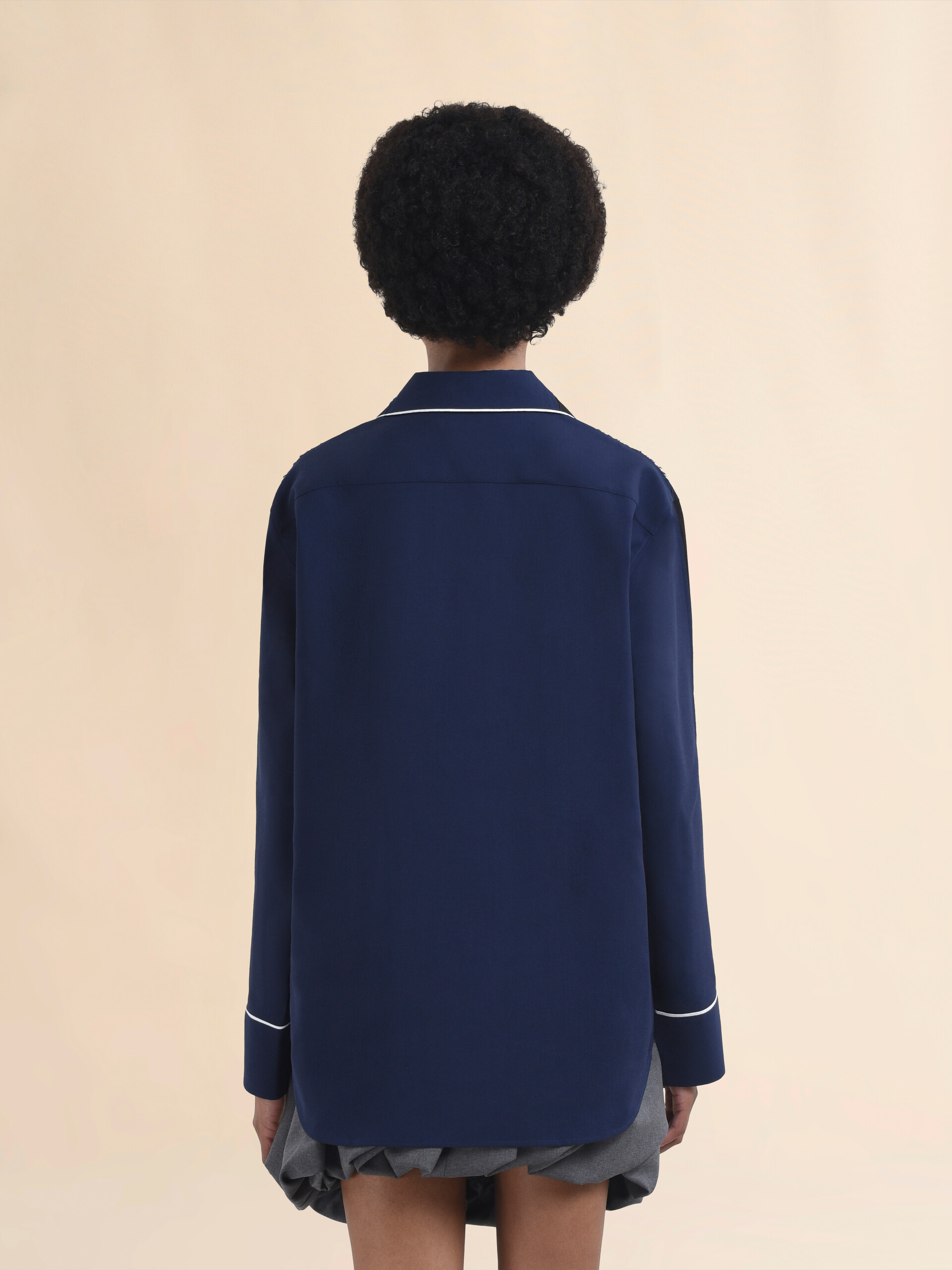 Black wool pyjama shirt with contrasting back - Shirts - Image 3