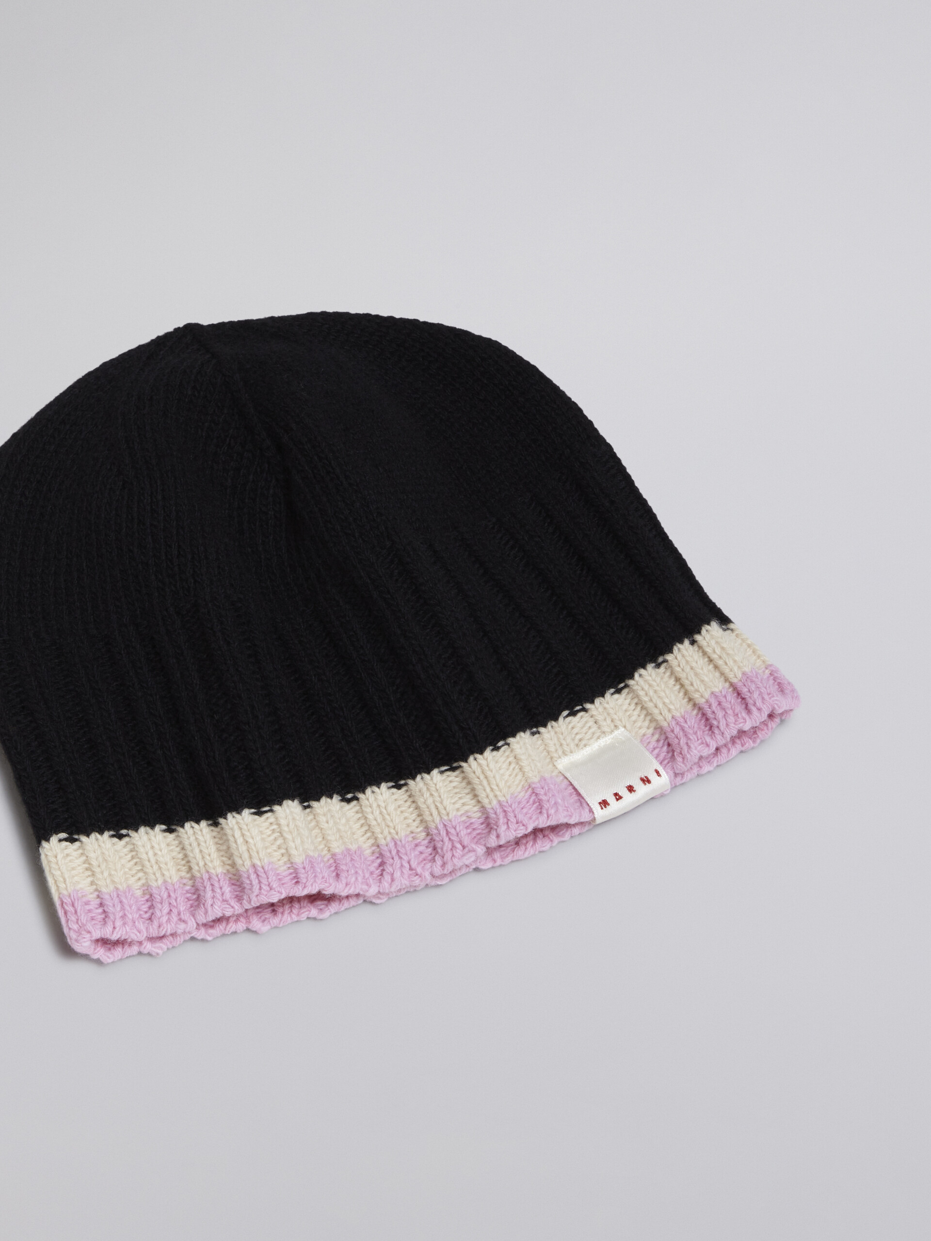 Black virgin wool ribbed beanie - Hats - Image 3