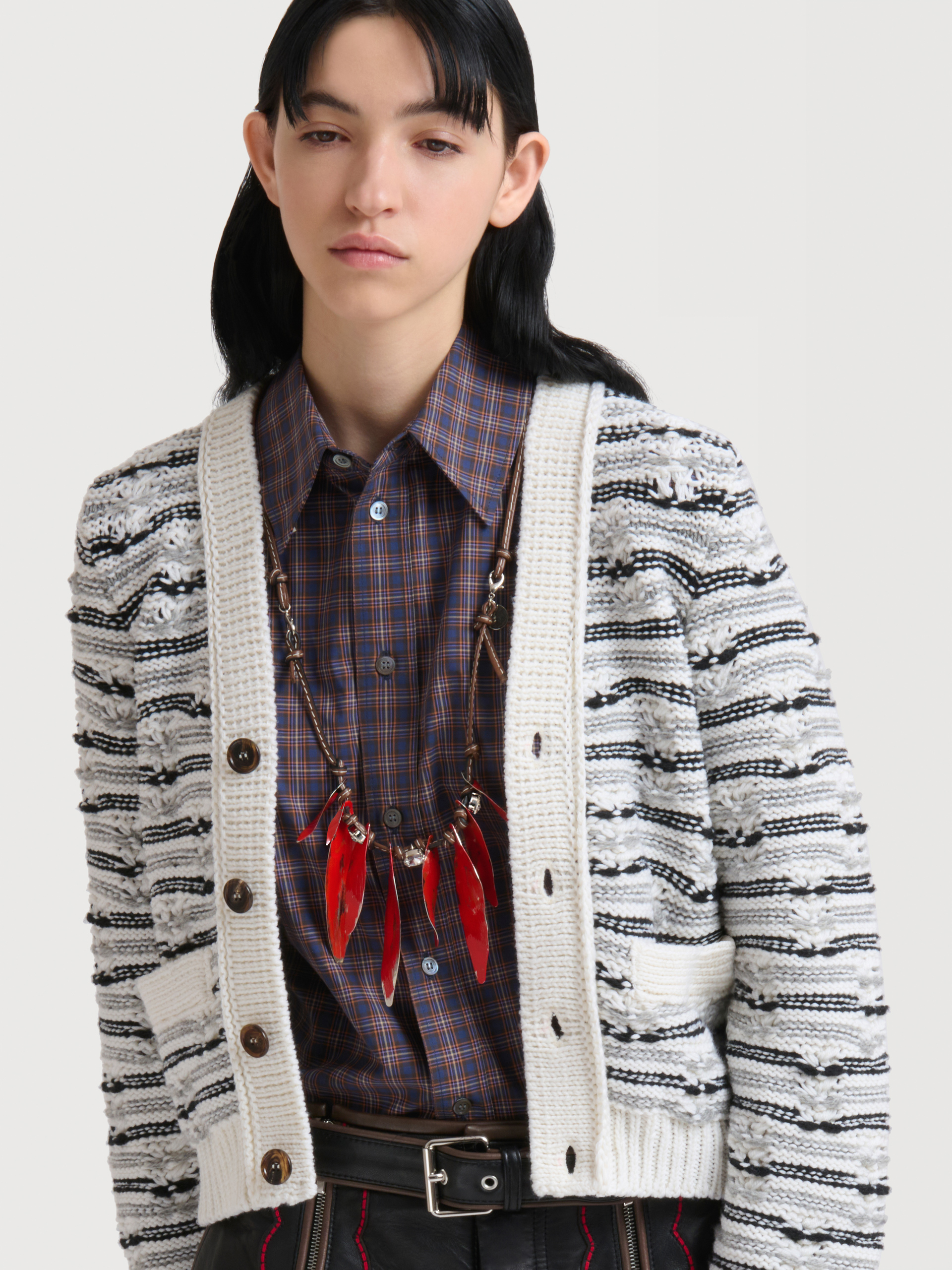 White and blue mixed stitch wool cardigan - Pullovers - Image 5