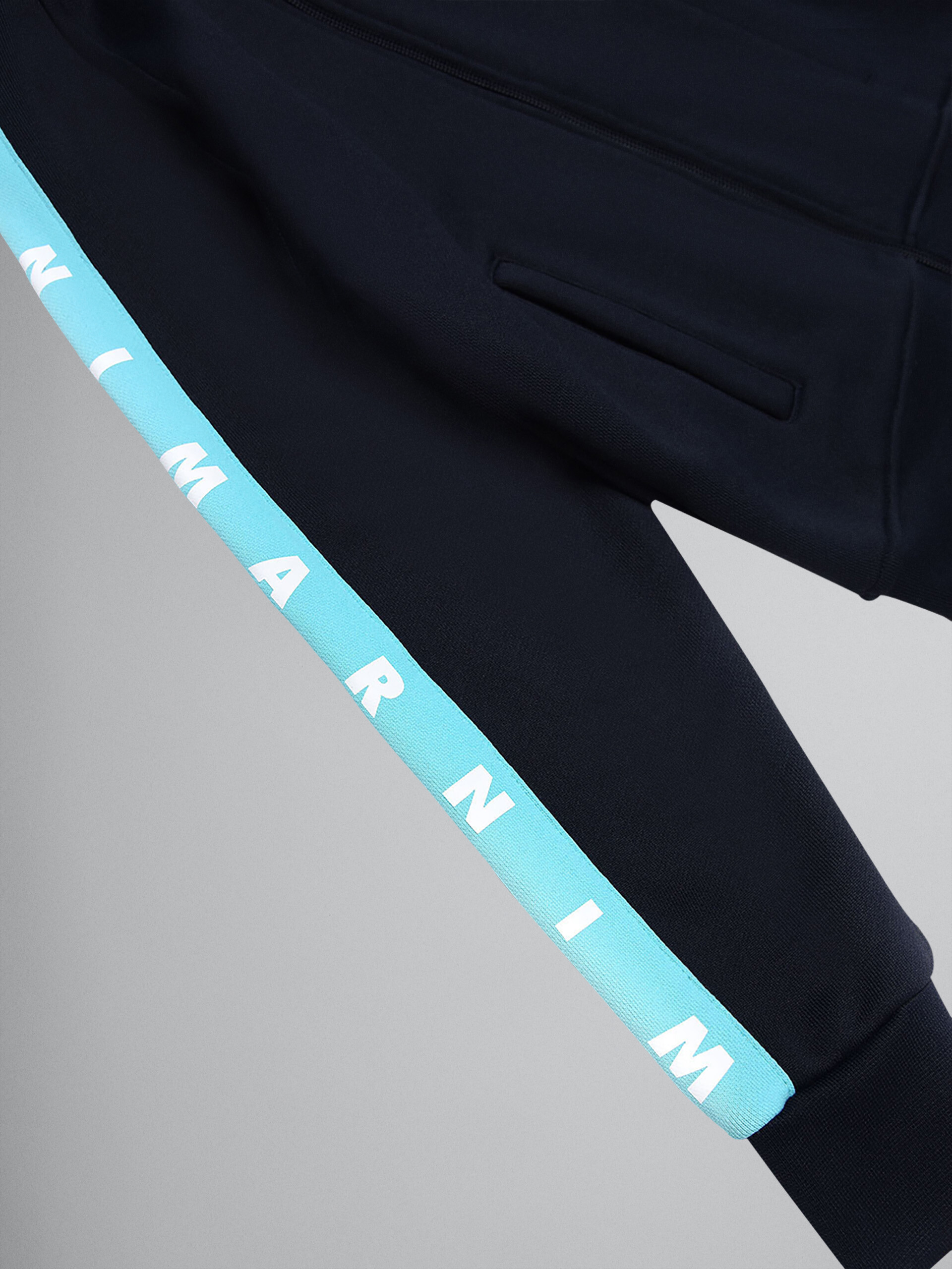 블루 컬러의 테크니컬 코튼 풀 지퍼 스웨트 셔츠 - Sweaters - Image 3