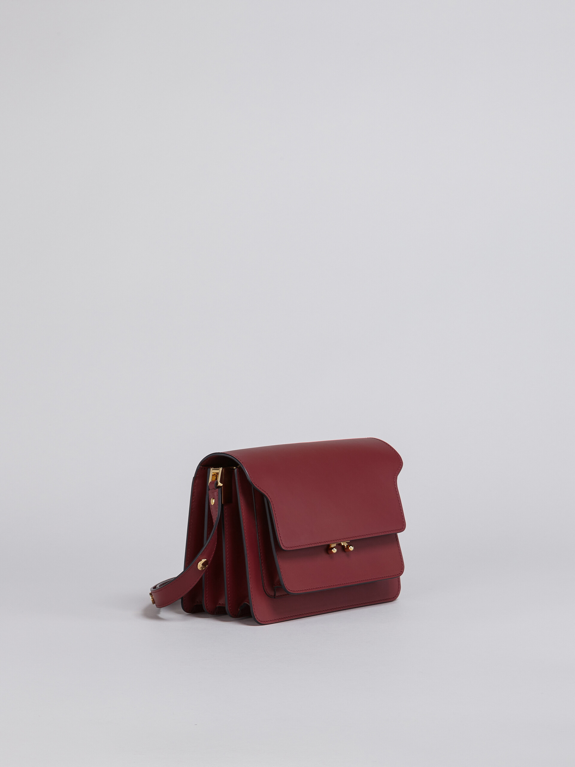 TRUNK medium bag in red leather - Shoulder Bags - Image 5