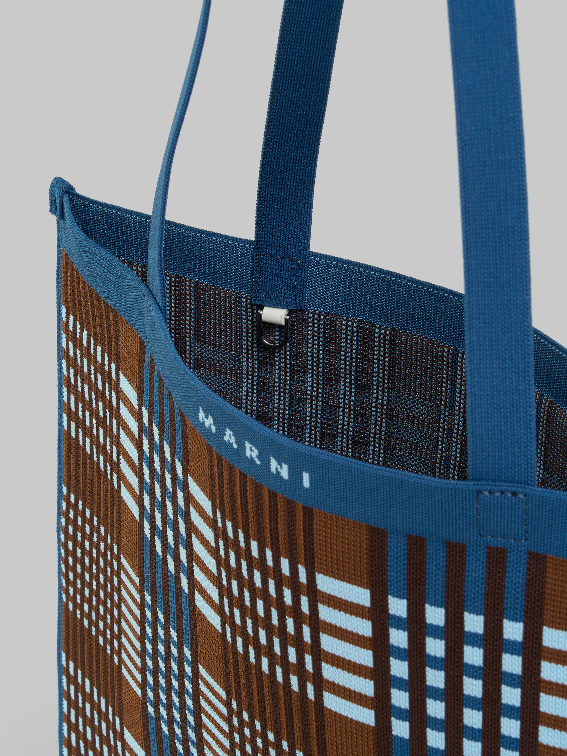Blue and brown jacquard check flat tote bag - Shopping Bags - Image 4