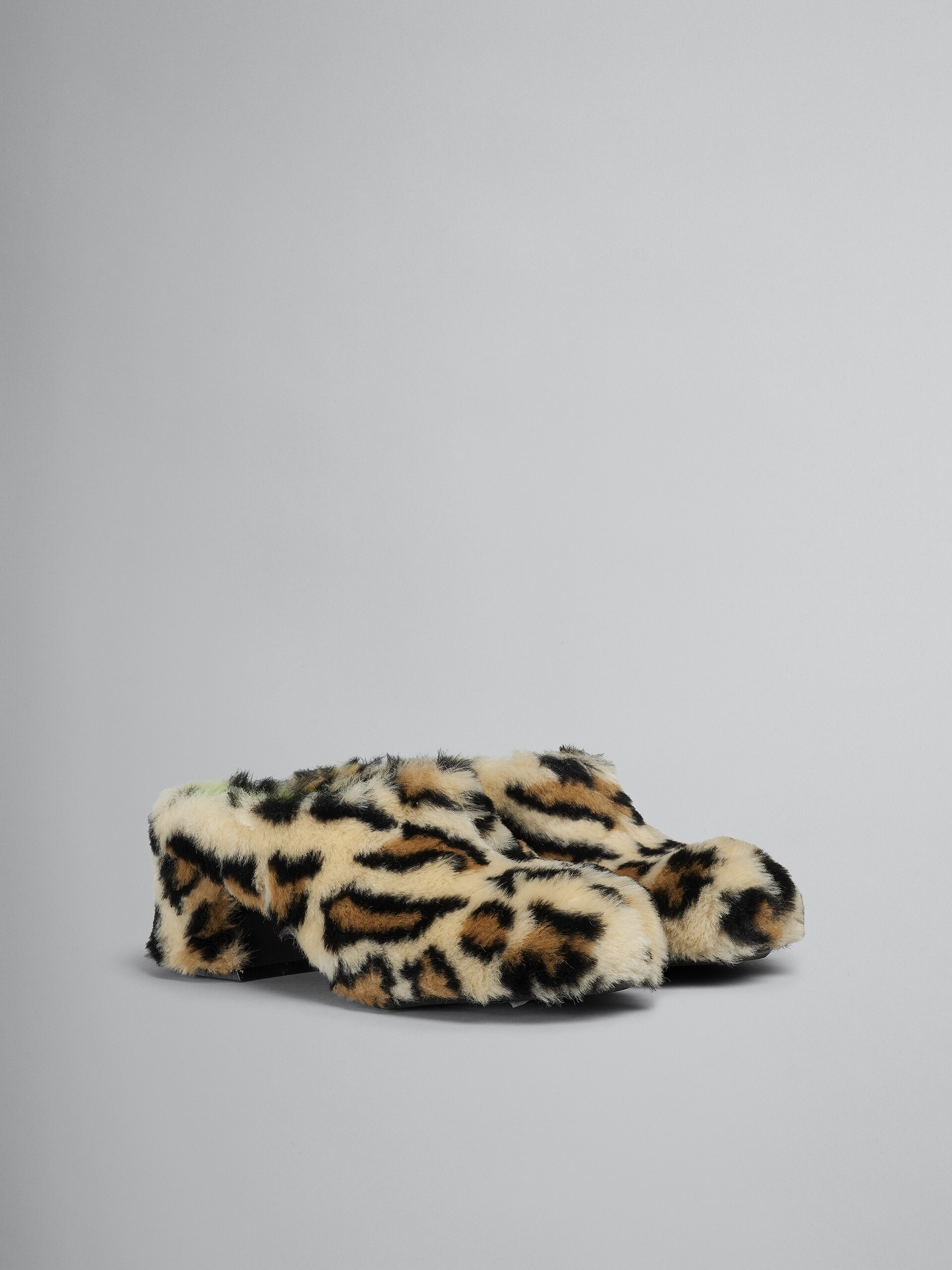 Leopard print faux fur sabot - Clogs - Image 2