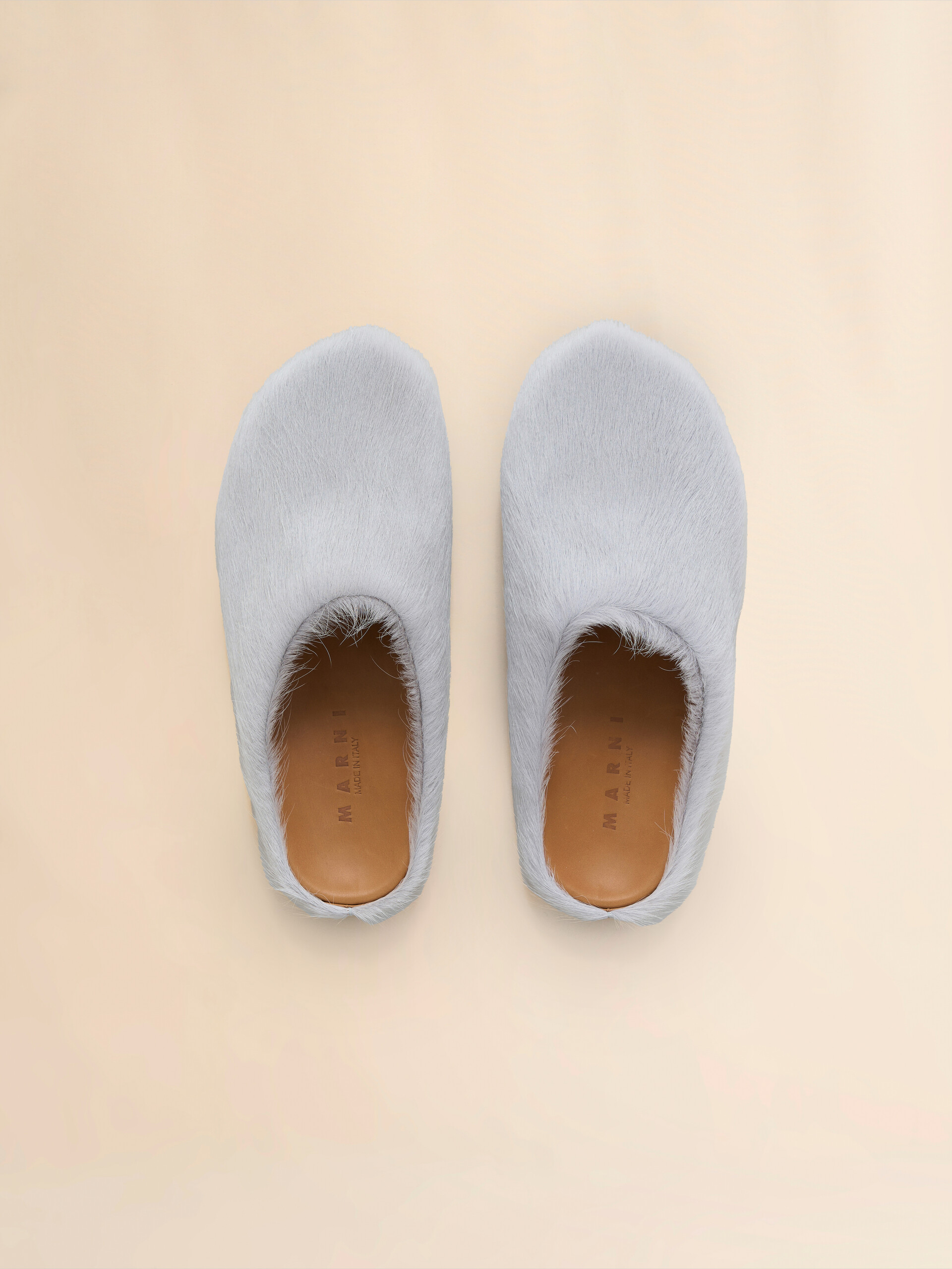 Blue long hair calfskin Fussbett sabot - Clogs - Image 4