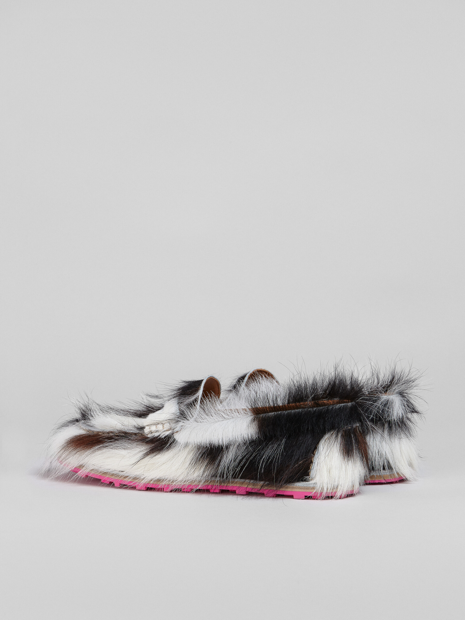 Spotted long calf hair moccasin - Mocassin - Image 3