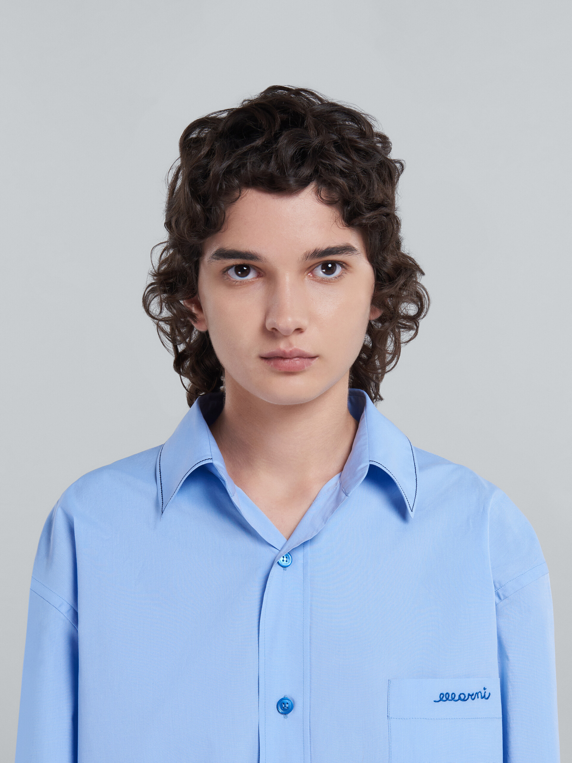 Light blue bio cotton shirt with embroidered logo - Shirts - Image 4