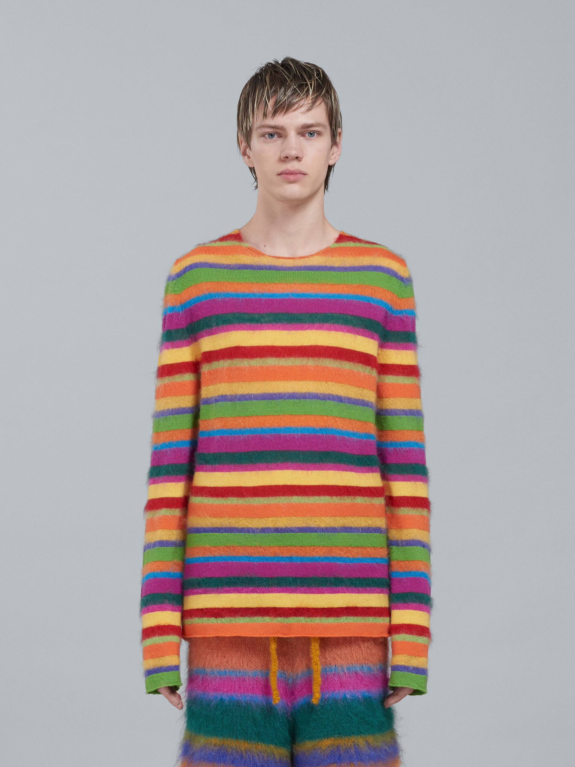 Gestreifter Pullover mit Rundhalsausschnitt aus Mohair und leichter Wolle - Pullover - Image 2