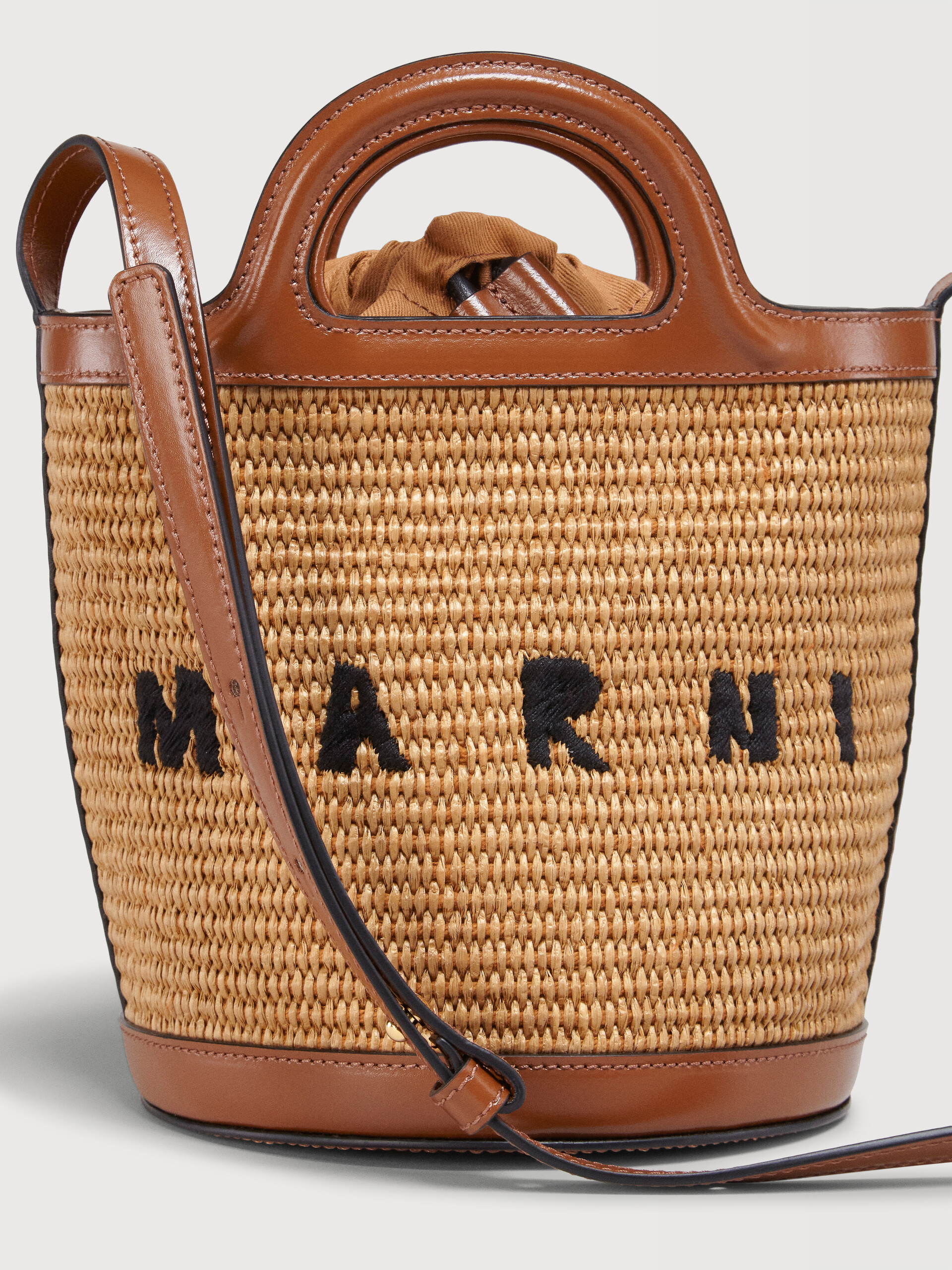Tropicalia Small Bucket Bag in brown leather and raffia-effect