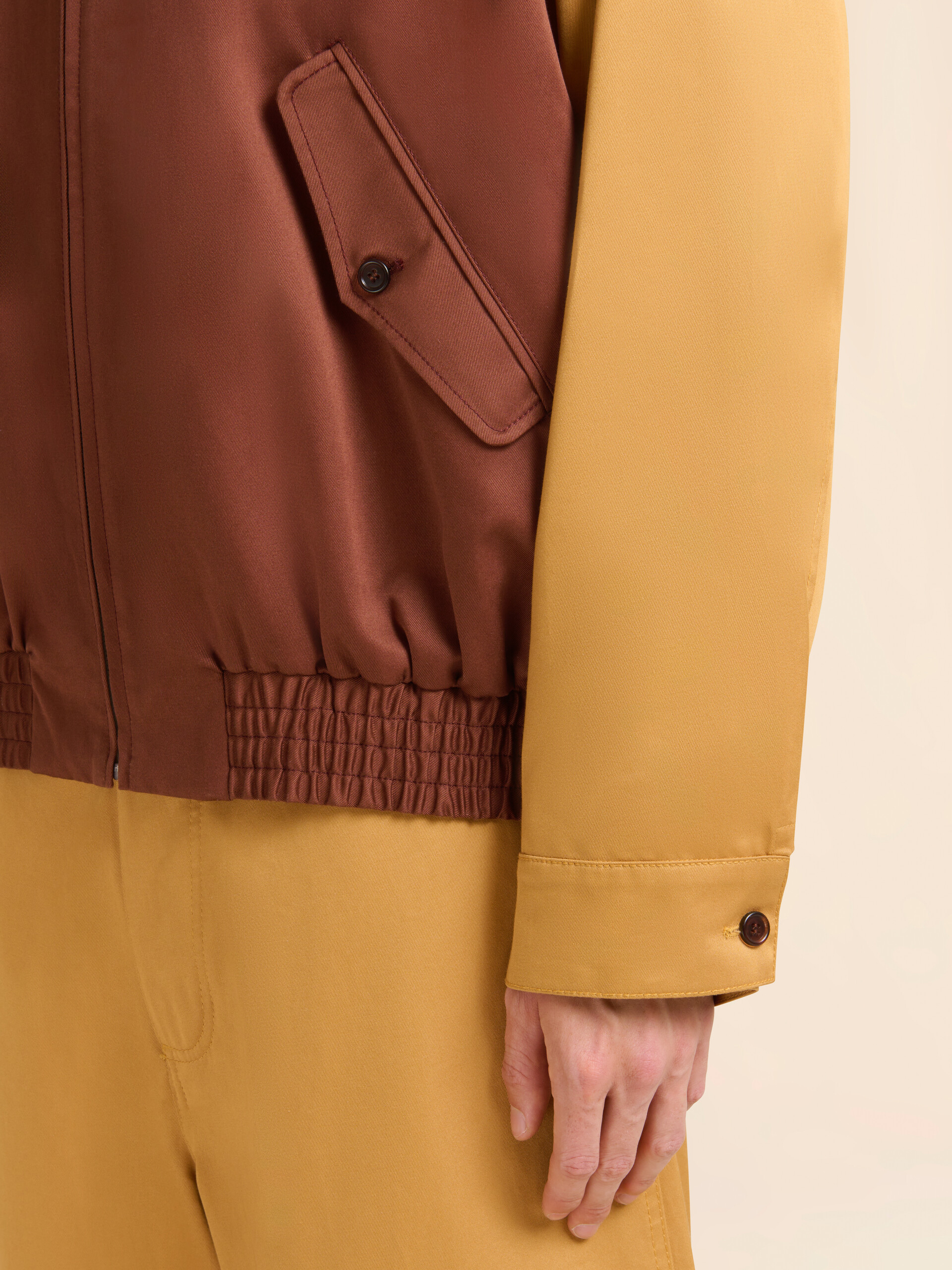 브라운 워터 리펠런트 개버딘 컬러 블록 보머 재킷 - Jackets - Image 5