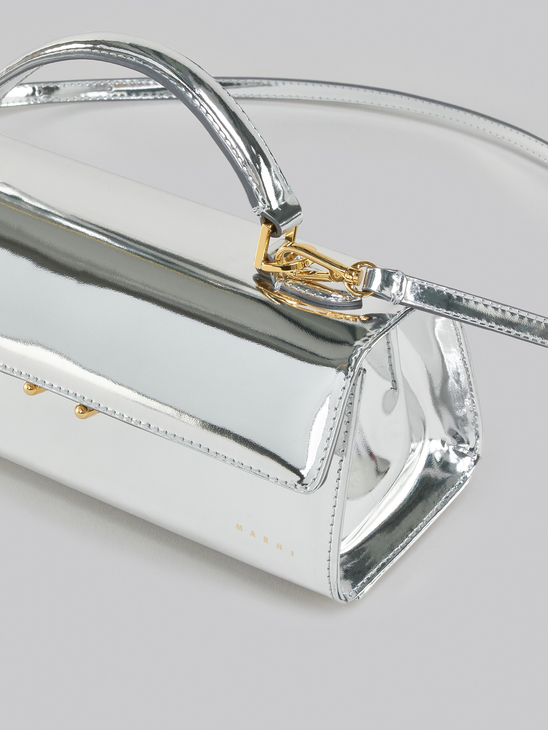 Relativity Medium Bag in silver mirrored leather - Handbags - Image 4