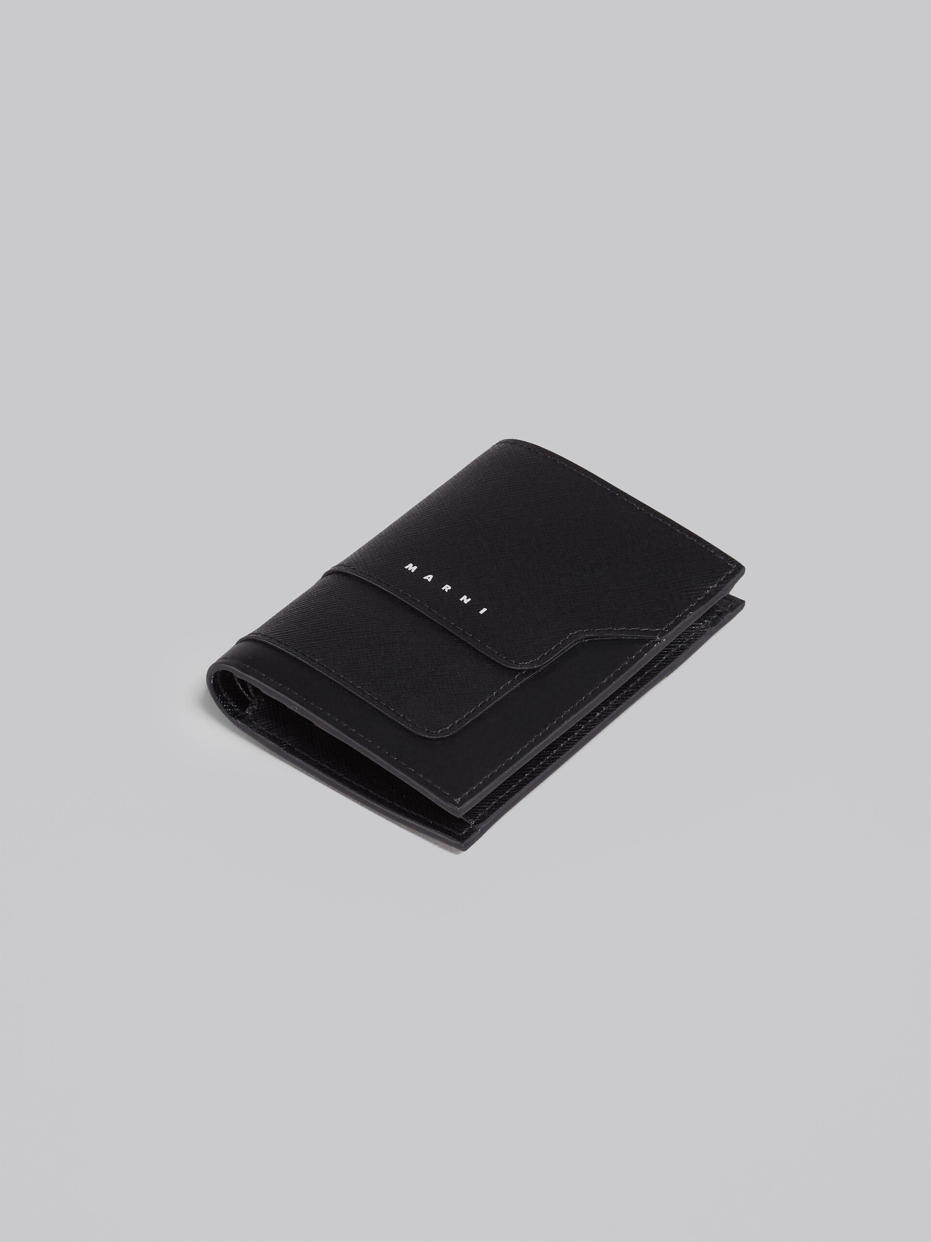 ブラック サフィアーノ＆カーフレザー製二つ折り財布 | Marni