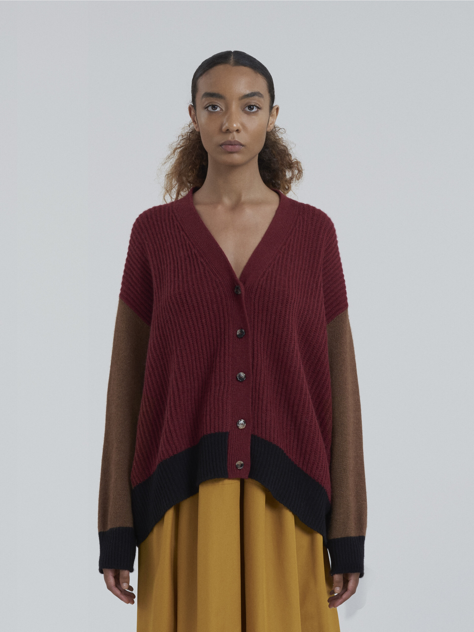 Red cashmere V-neck cardigan - Pullovers - Image 2