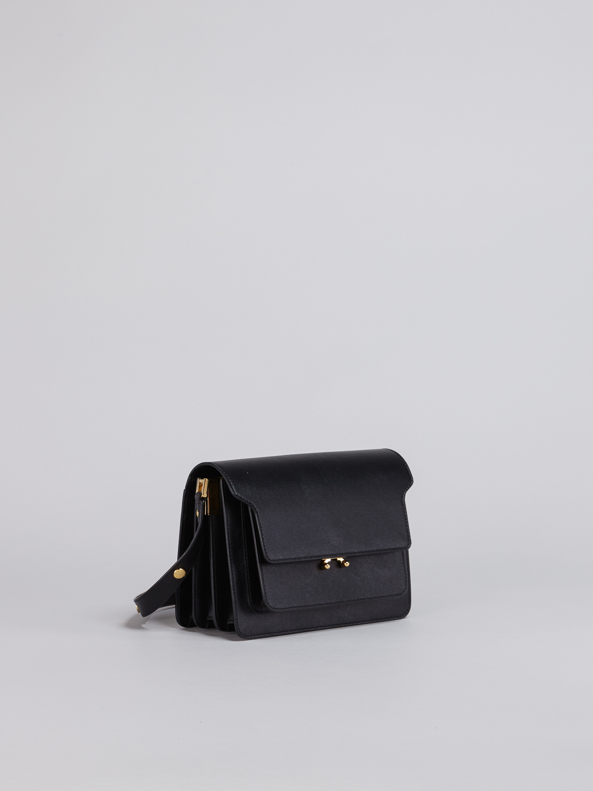 Trunk medium bag in black saffiano leather - Shoulder Bag - Image 6