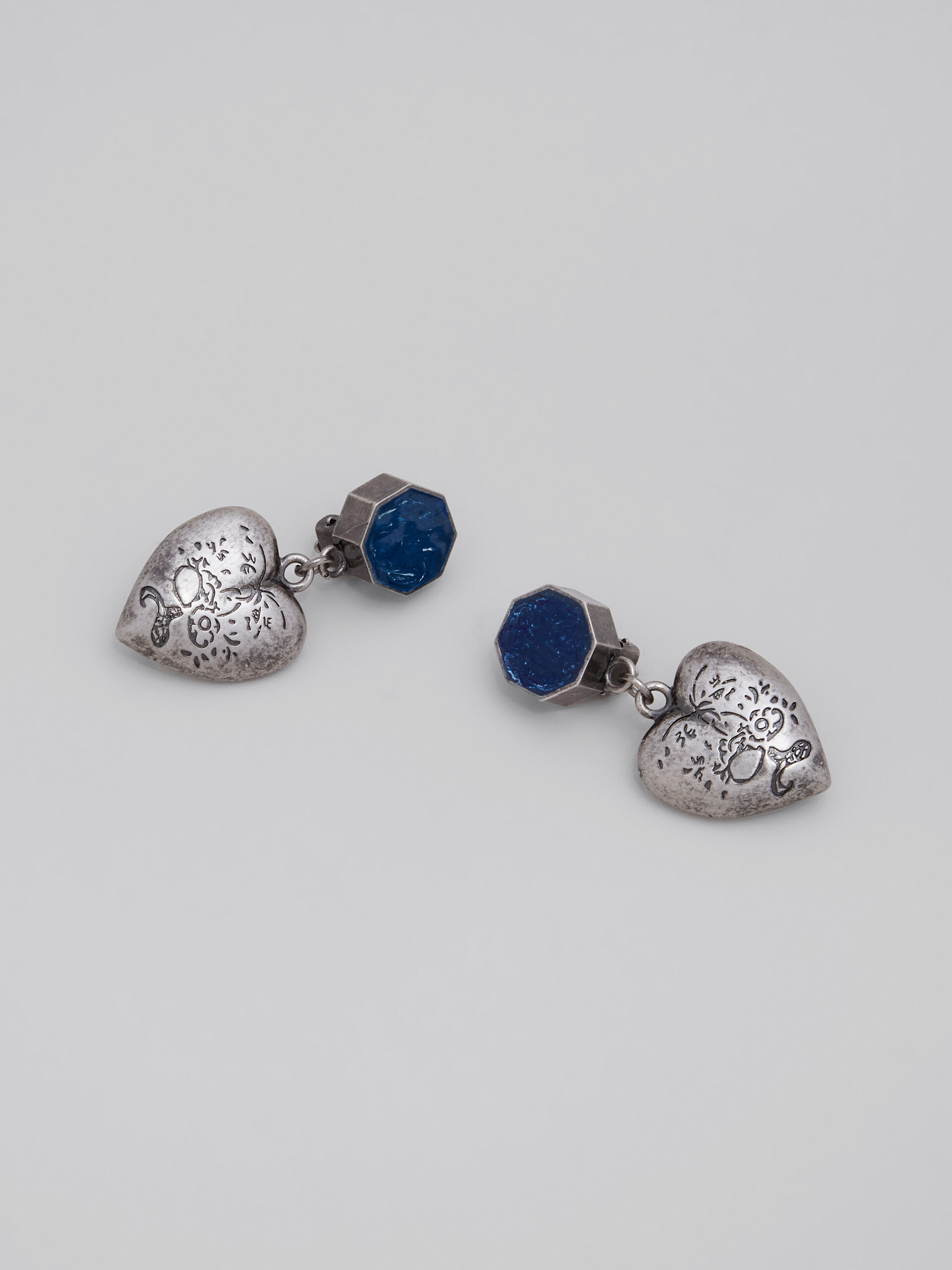 Lucky Hearts pendent earrings - Earrings - Image 4