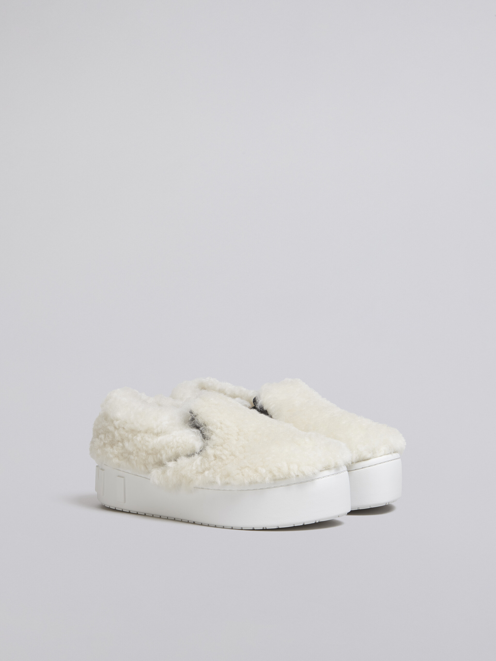 shearling slip on
