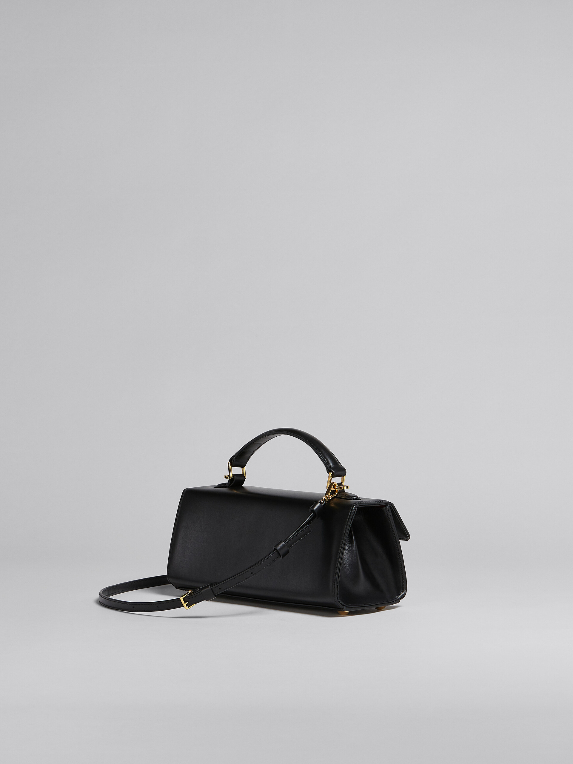 Relativity Medium Bag in black leather - Handbag - Image 3