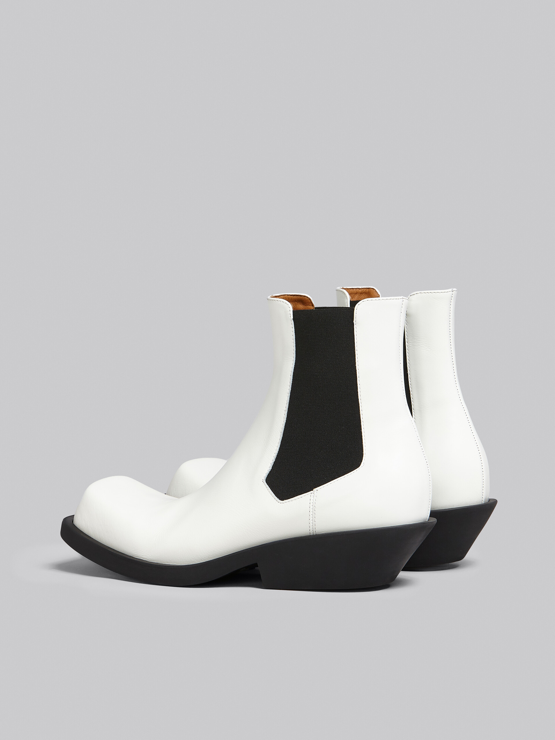 White leather Chelsea boot - Boots - Image 3