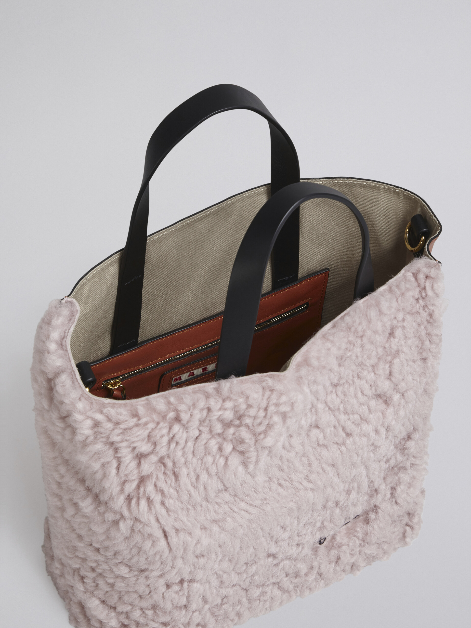 MUSEO SOFT bag in shearling and calfskin with embroidered logo - Shopping Bags - Image 2