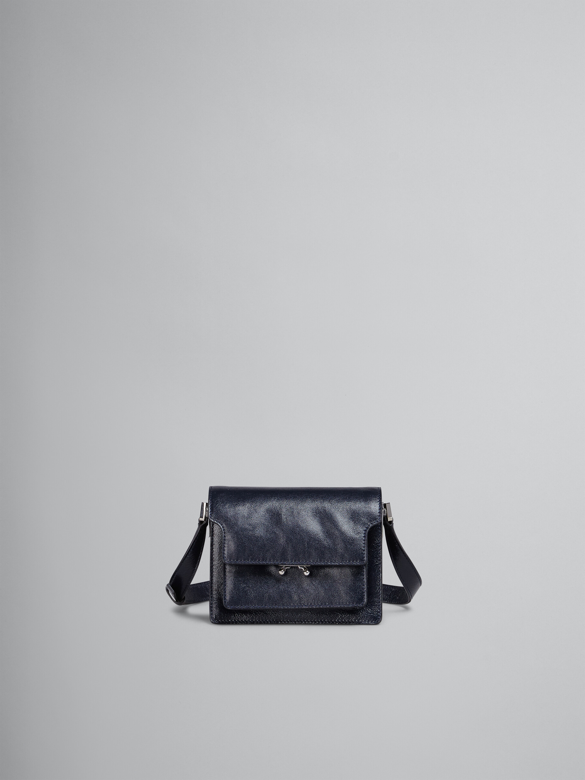 TRUNK SOFT bag mini in pelle blu - Borse a spalla - Image 1