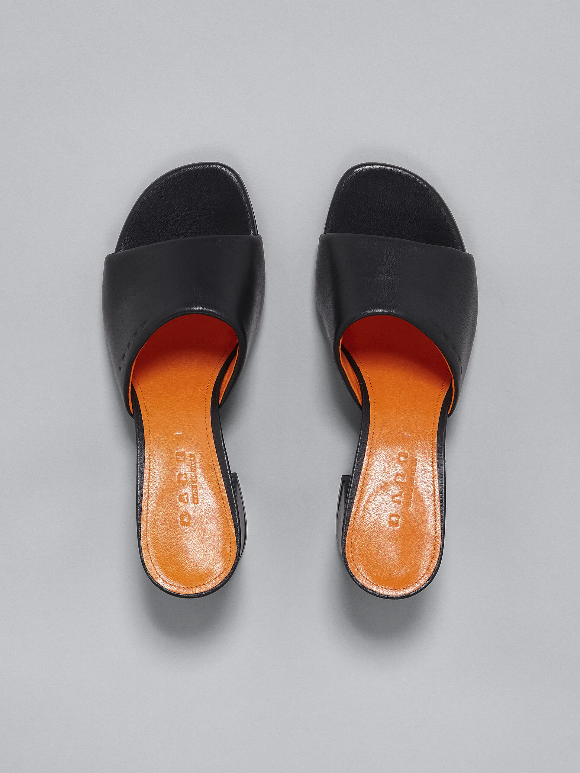 Black leather sandal - Sandals - Image 4