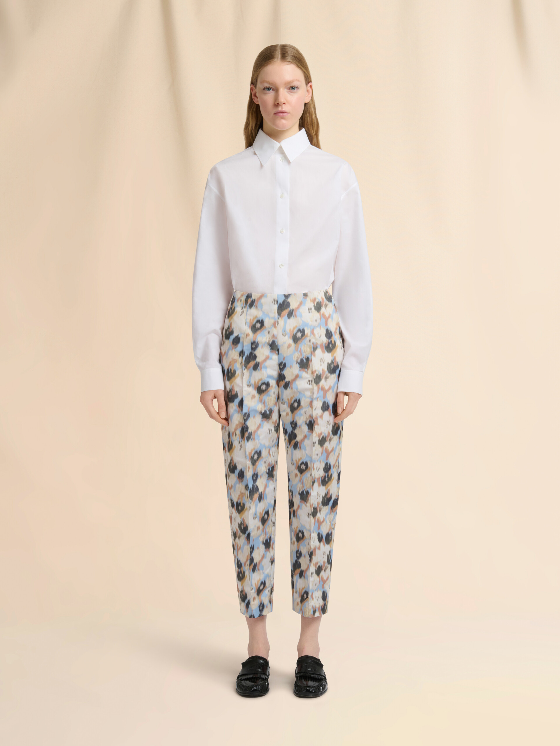 Light blue duchesse trousers with Secret Bouquet print - Pants - Image 2