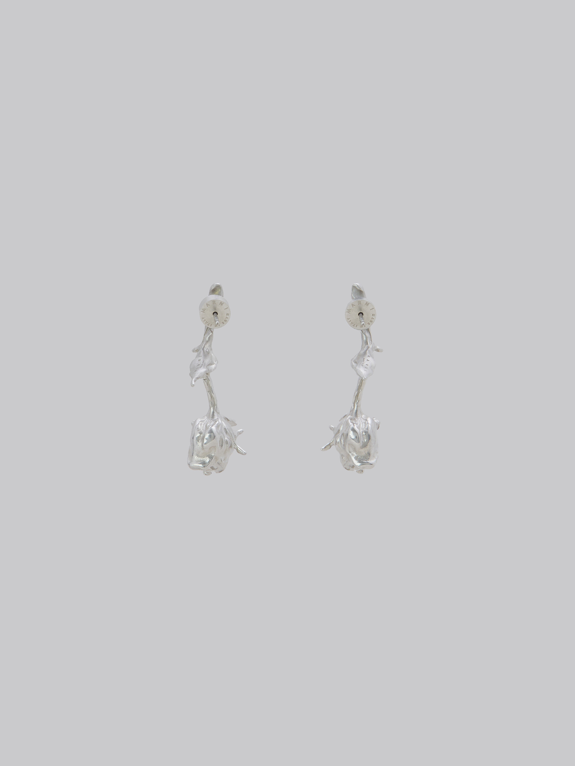 Metal rose bud earrings - Earrings - Image 3