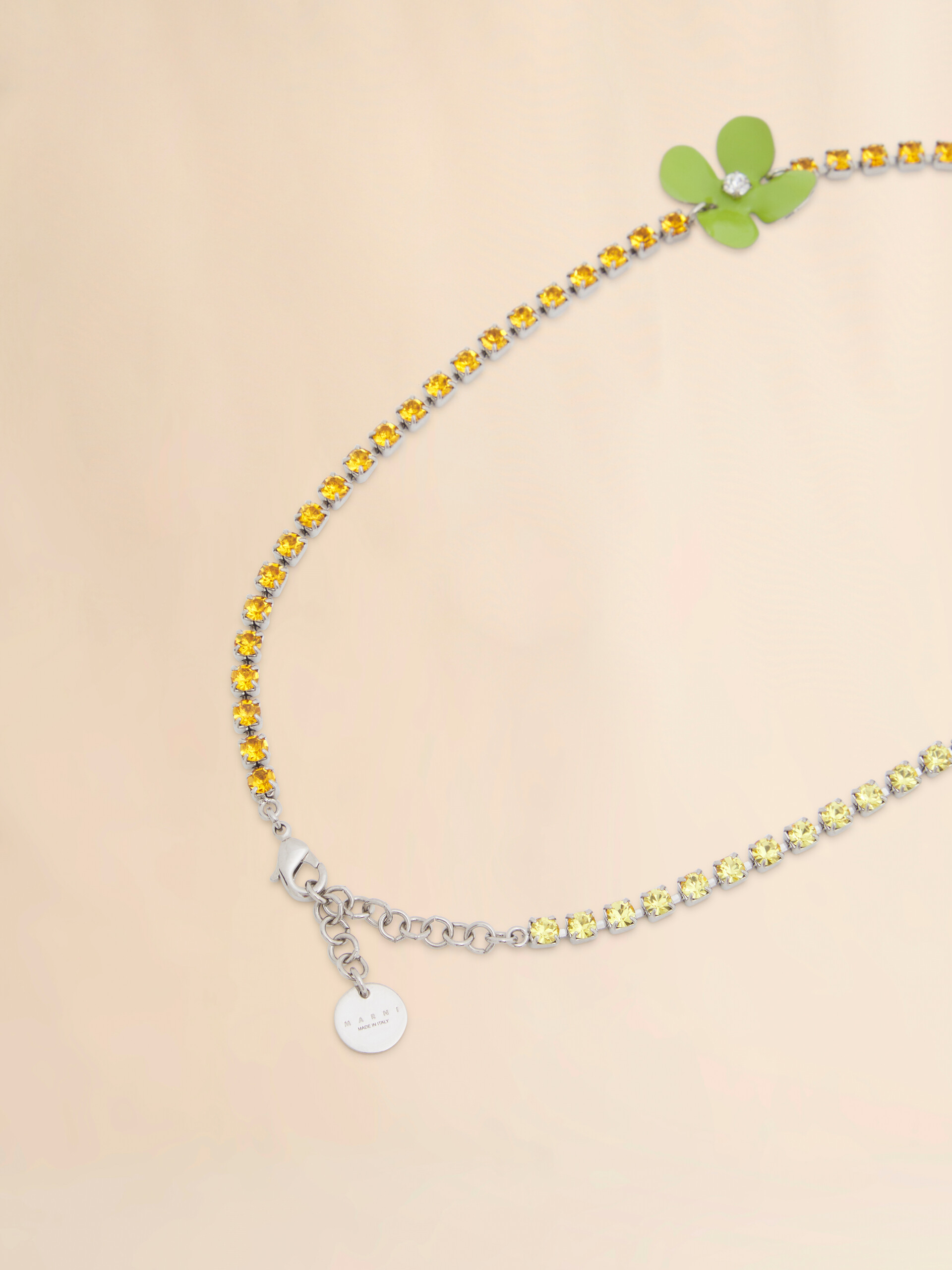 Collier avec fleurs émaillées multicolores et strass - Colliers - Image 4