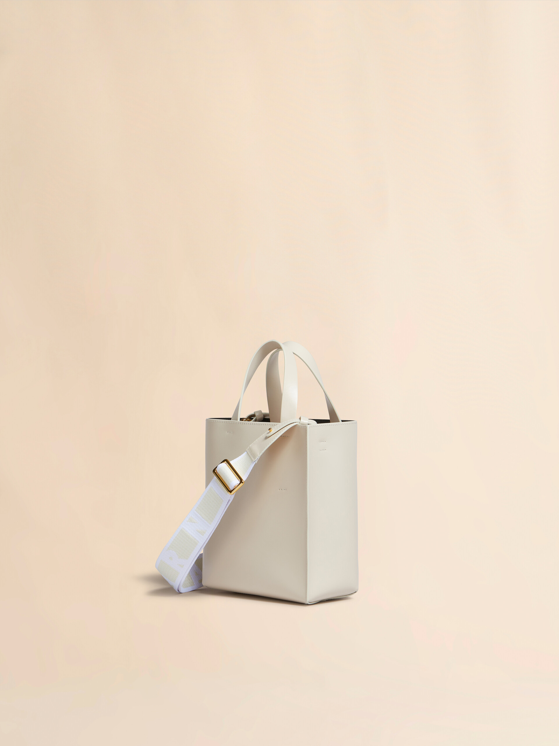 Museo Mini Bag in light blue leather - Shopping Bags - Image 2