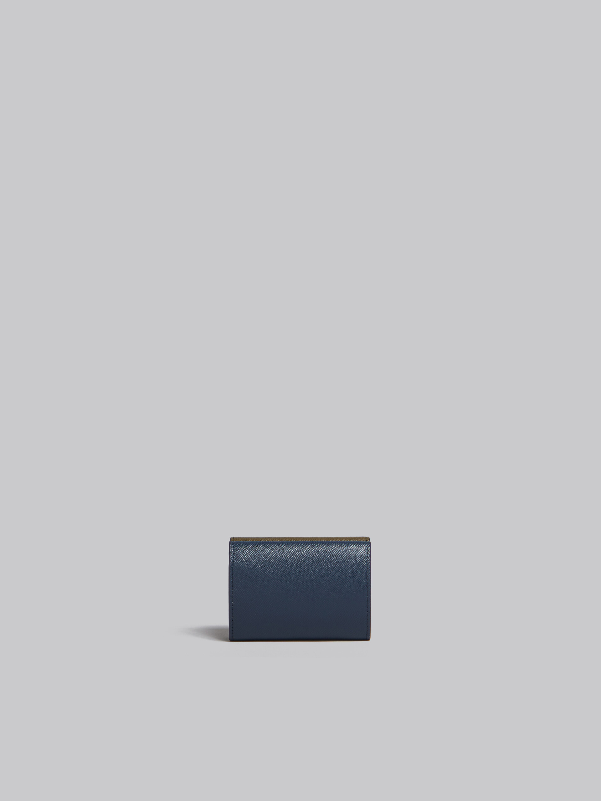 ブラック＆ブルー サフィアーノレザー 三つ折りウォレット - 財布 - Image 3