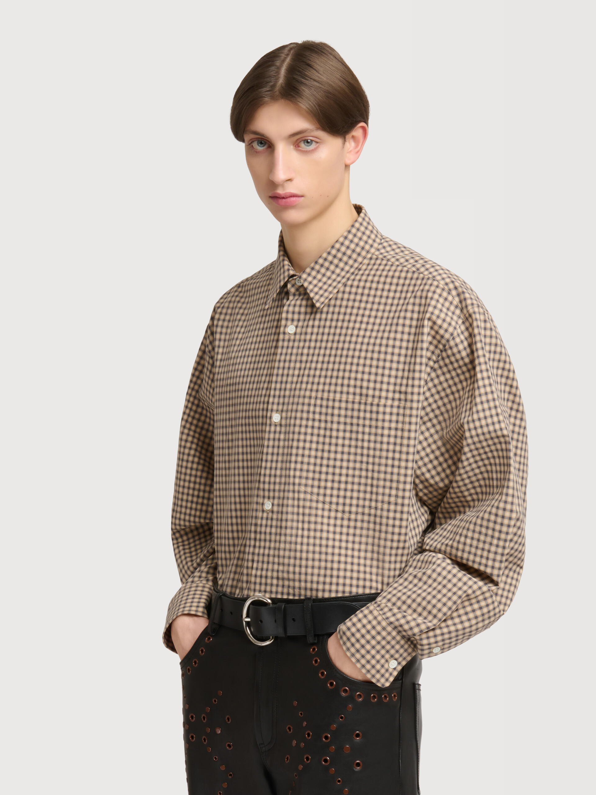 Beige shirt with micro-check - Shirts - Image 3