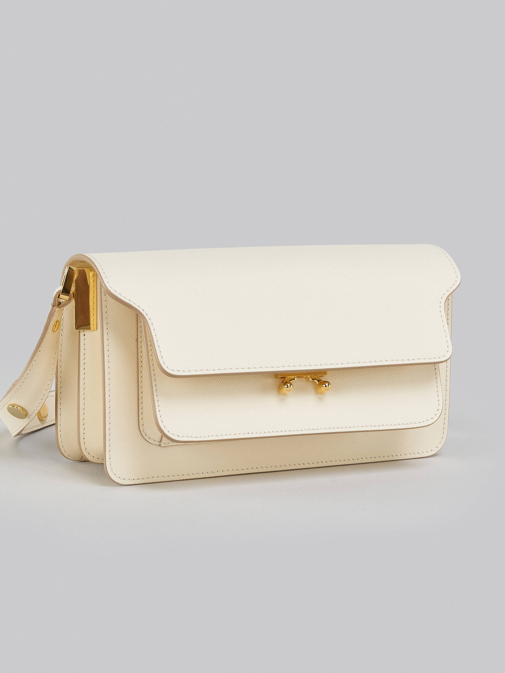 Trunk Bag E/W in white saffiano leather - Shoulder Bags - Image 5