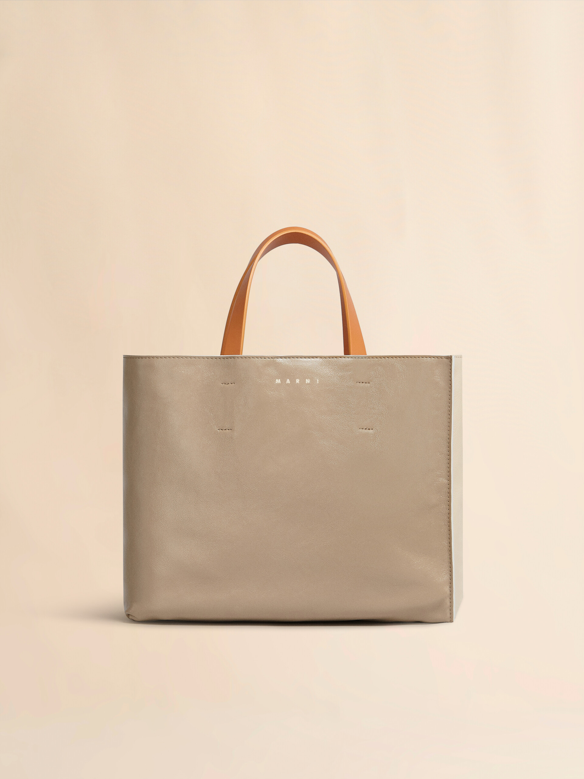 GREYGREEN/CANYON