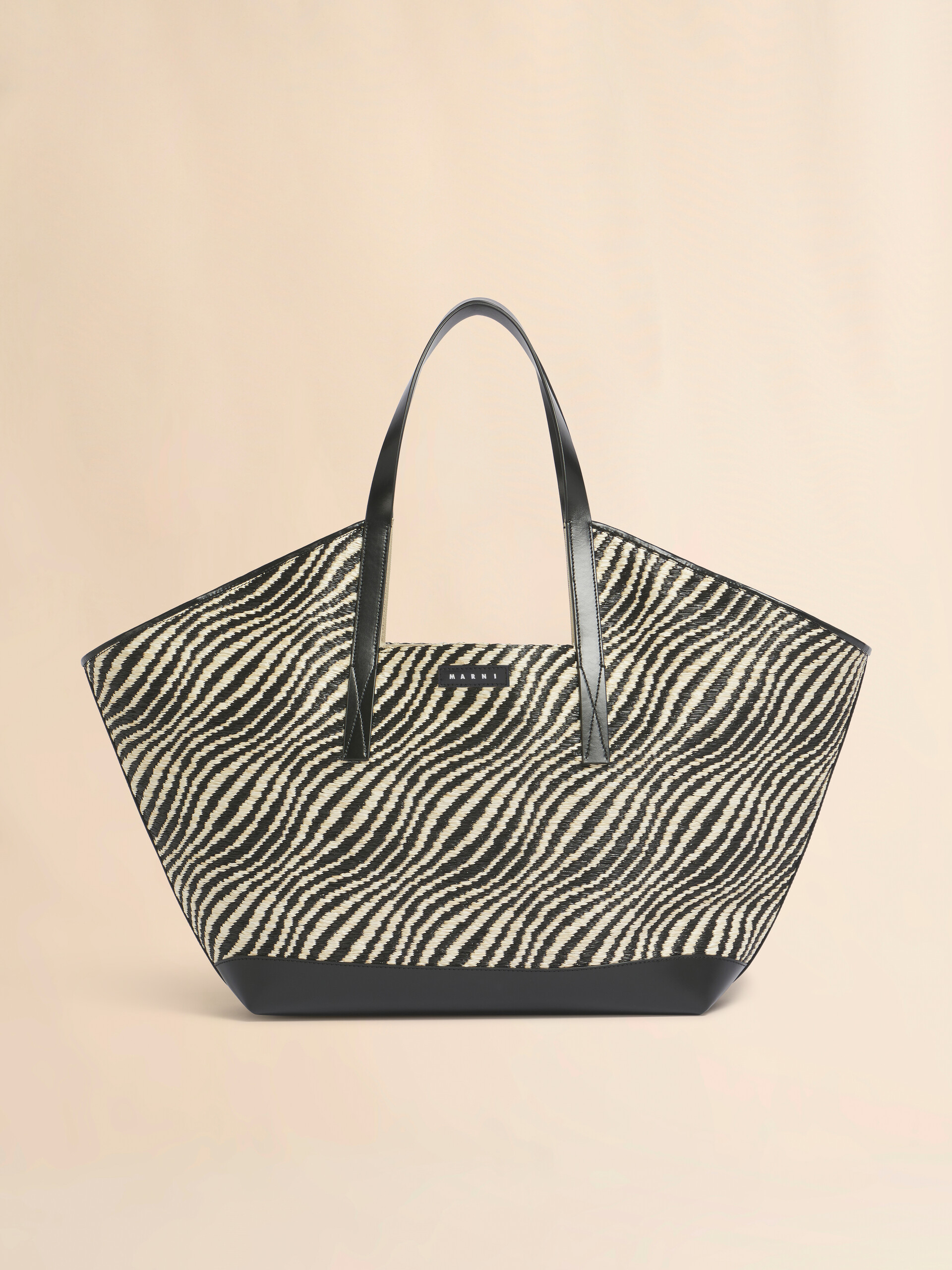 Black raffia-effect Waves tote bag - Shopping Bags - Image 1