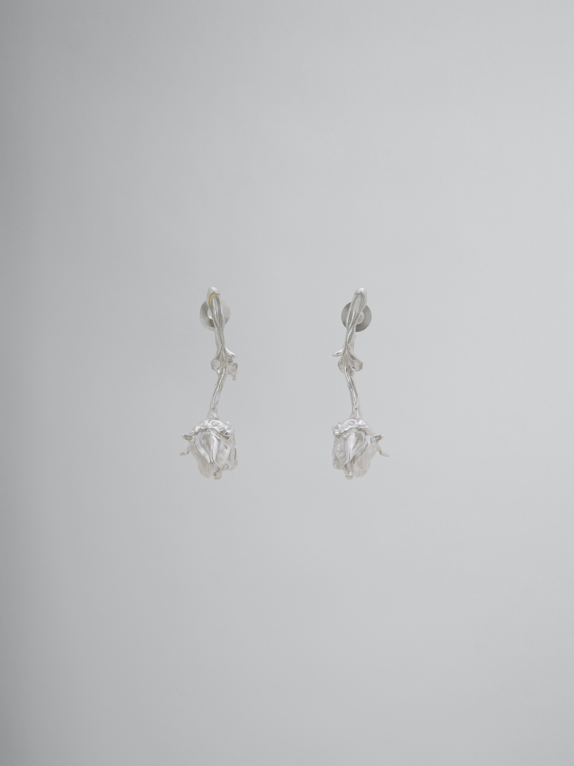 Metal rose bud earrings - Earrings - Image 1