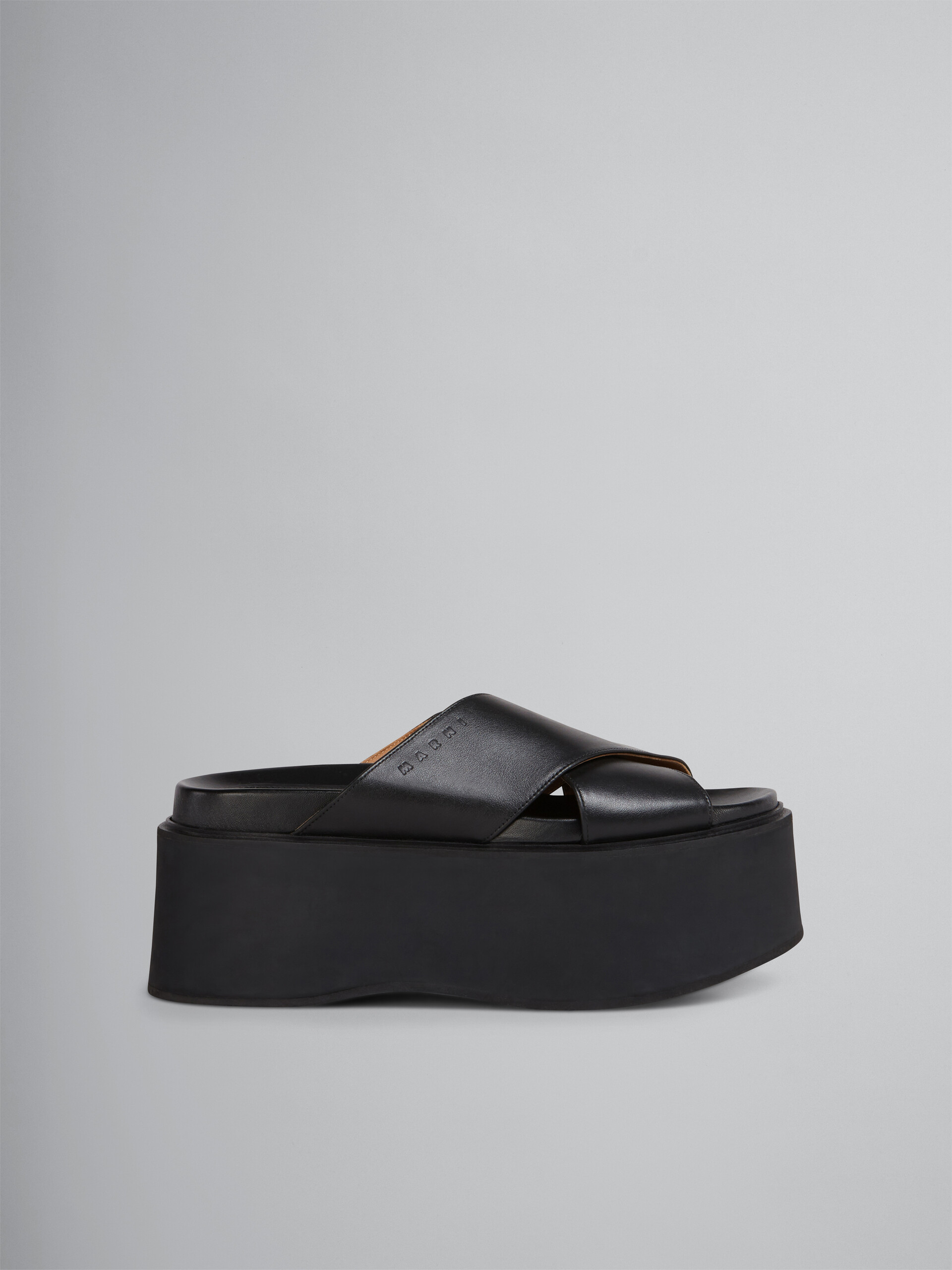 Criss-cross wedge in black calf leather - Sandals - Image 1
