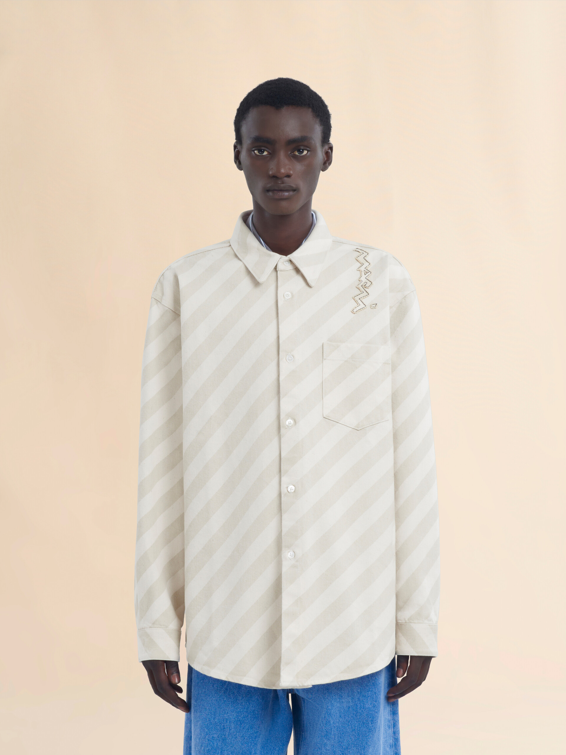 Boxy beige denim shirt - Shirts - Image 2