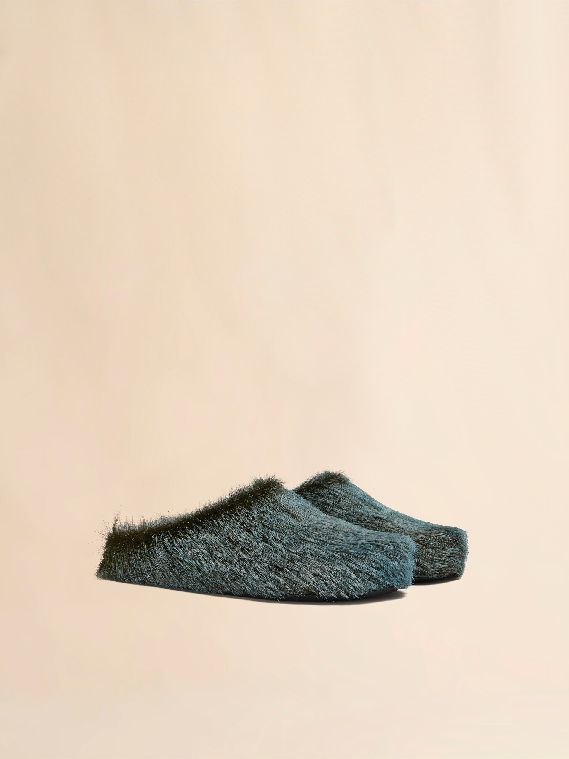 Blue-grey long hair calfskin Fussbett sabot - Clogs - Image 2