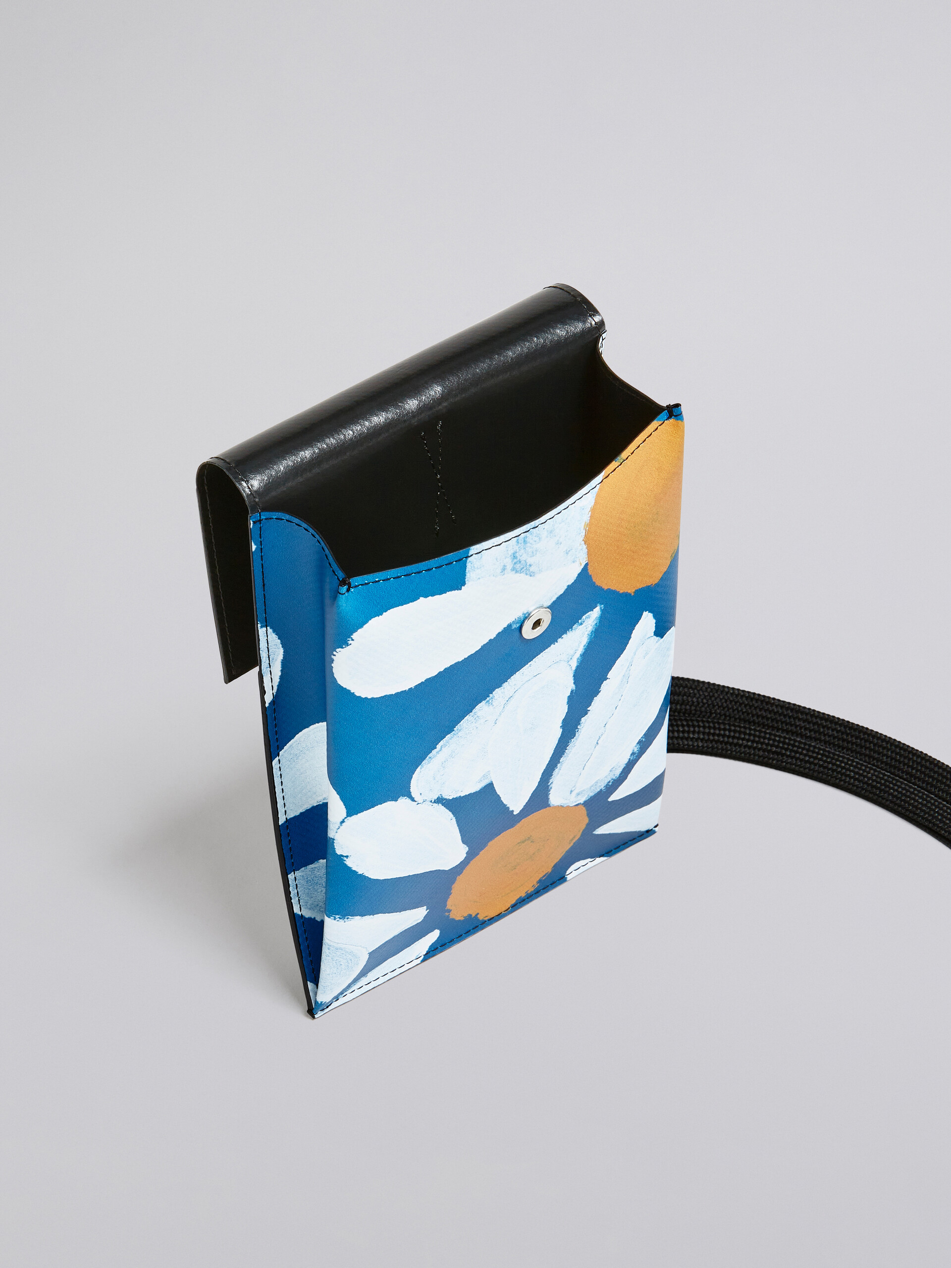 유포리아 프린트 폰 케이스 - Wallets and Small Leather Goods - Image 2
