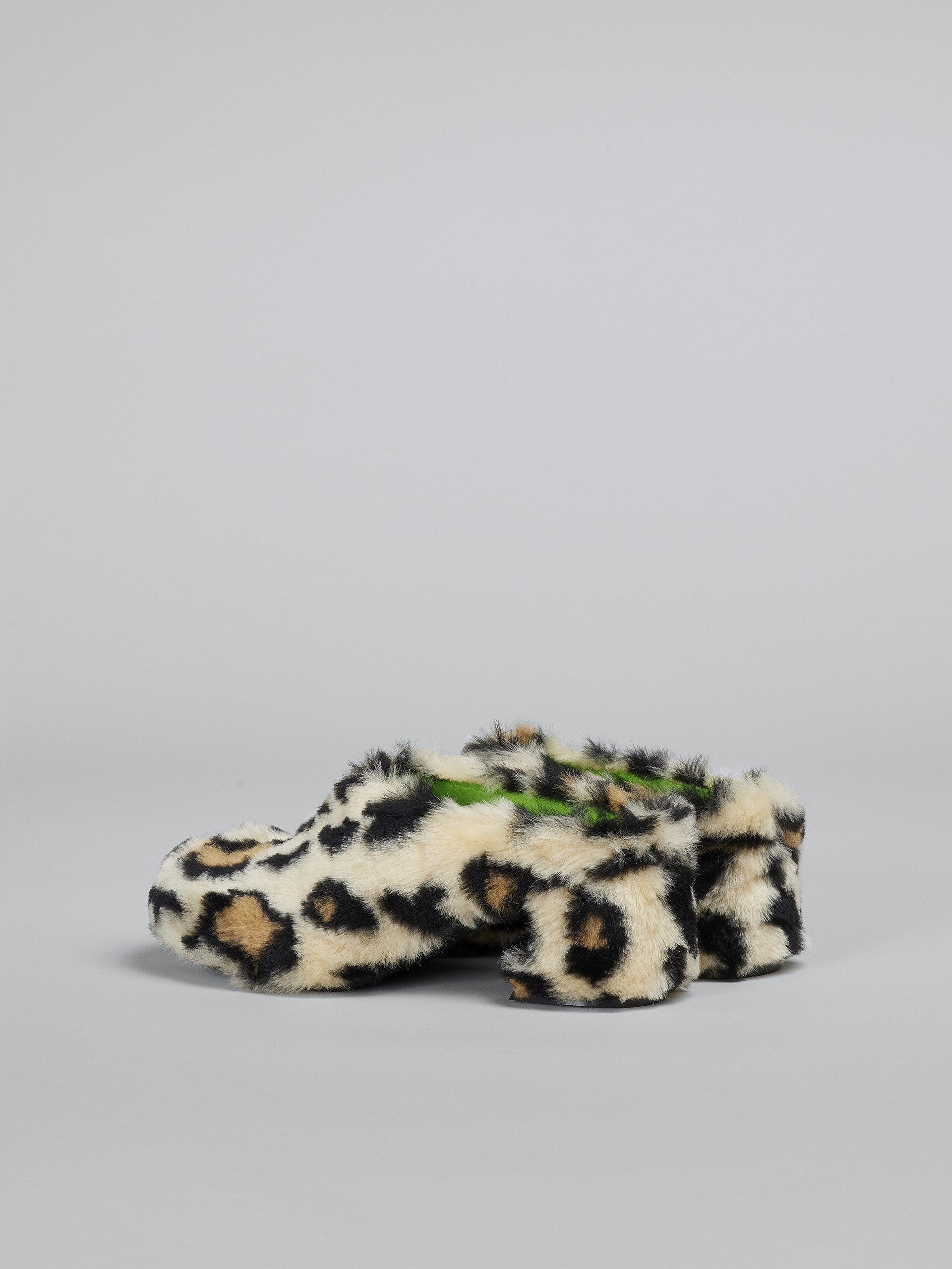 Leopard print faux fur sabot - Clogs - Image 3