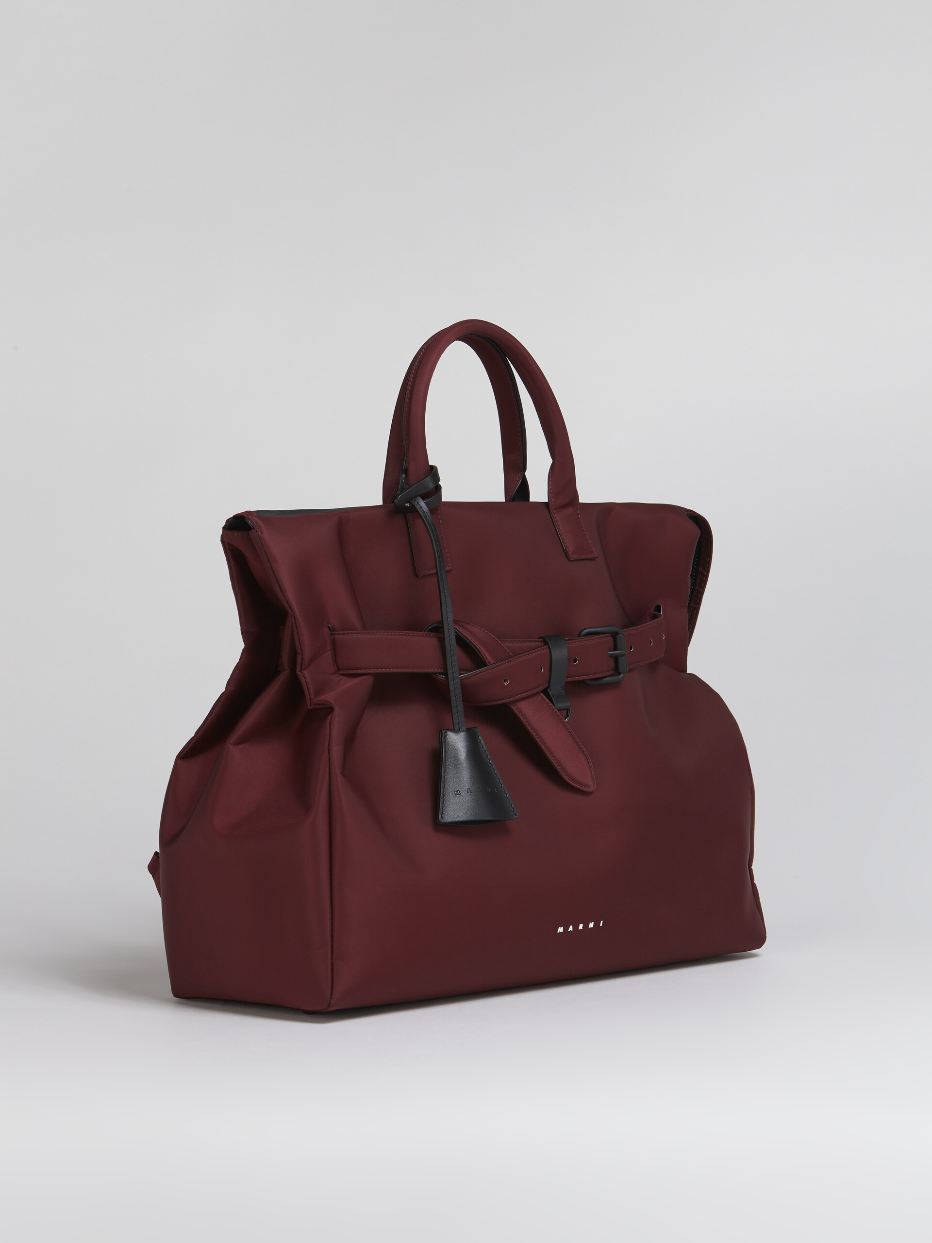 Belt-fastened nylon bag - Handbag - Image 6