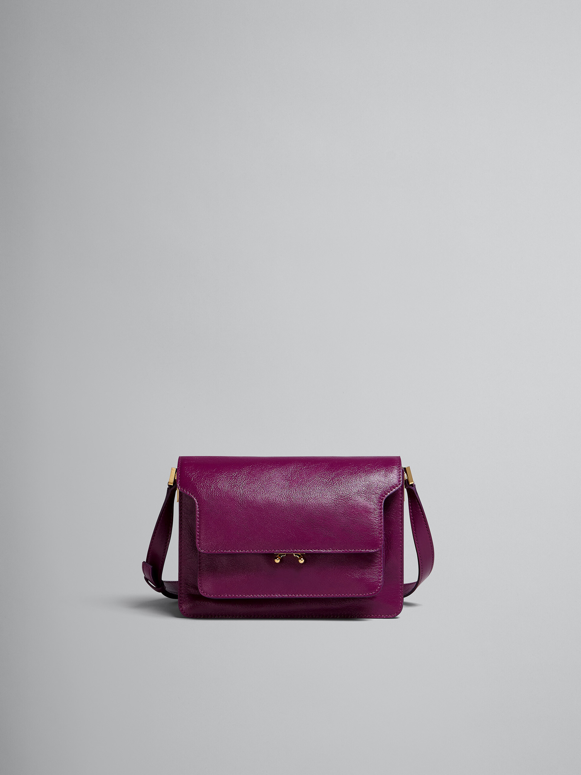 TRUNK SOFT medium bag in purple leather - Shoulder Bags - Image 1