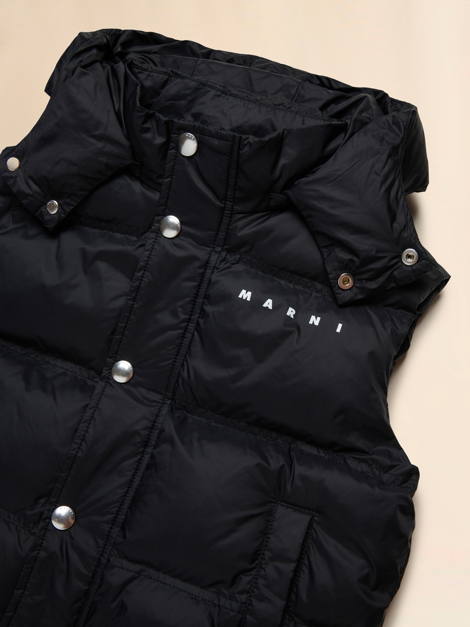 Black nylon vest with Marni print - Jackets - Image 3