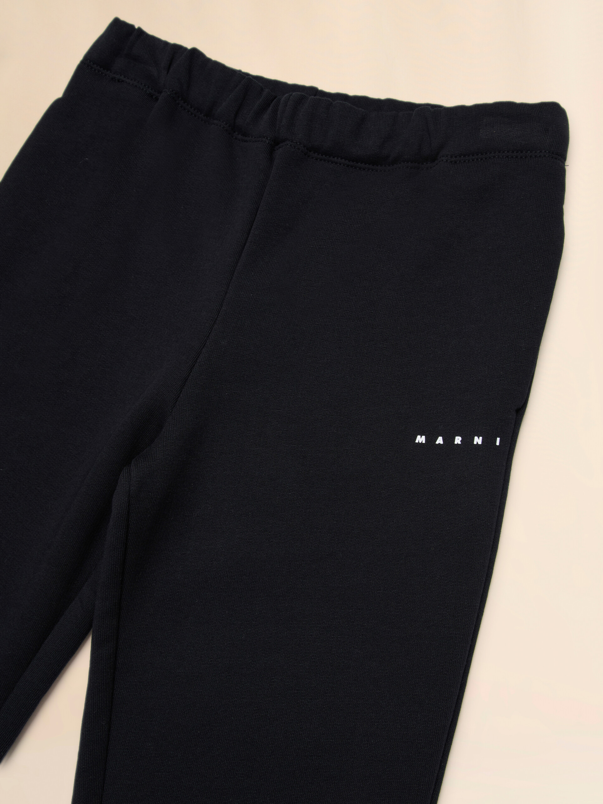 Pantaloni in felpa di cotone nero con volant - Pantaloni - Image 3